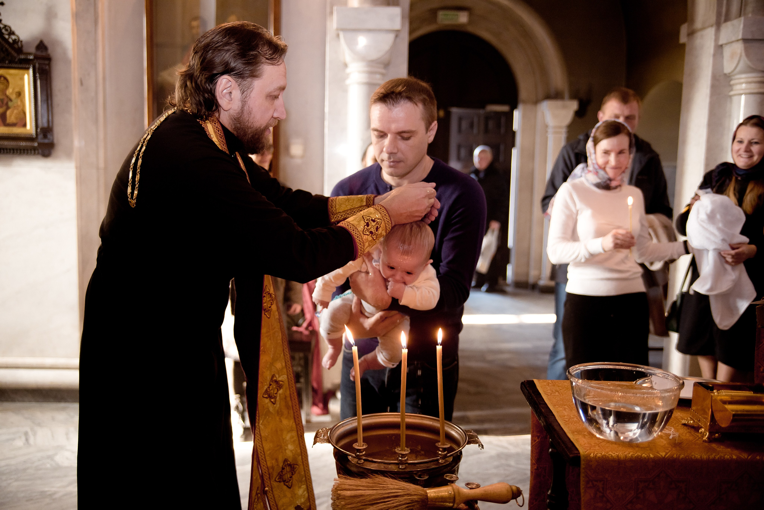 Крещение (фотосъемка крещения) Минск Слуцк. Свадебный и семейный фотограф Ольга Астрейко