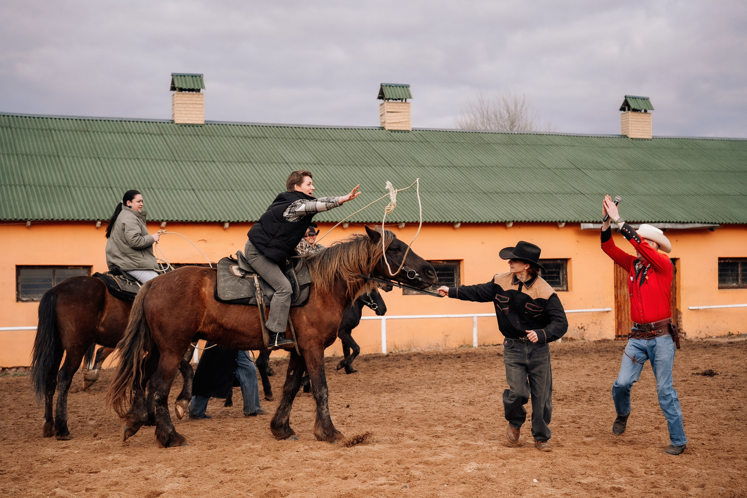 Фотосъемка мероприятия в ранчо Аванпост. Свадебный и семейный фотограф в Москве и МО Геннадий Туманцев