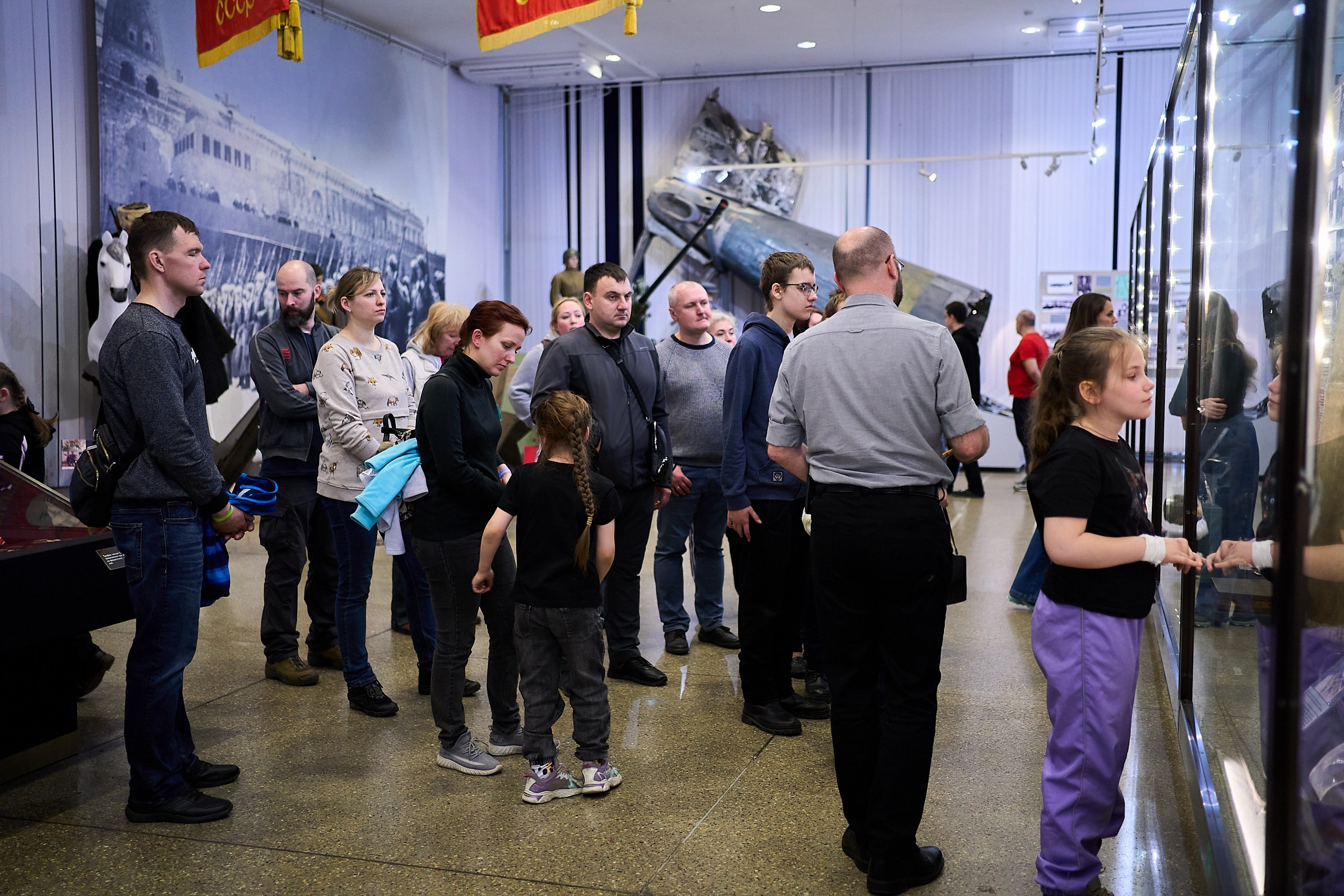 Субботник у Управления делами Мэра и Правительства Москвы. Фотограф и Видеограф в Москве. Олег Корушев