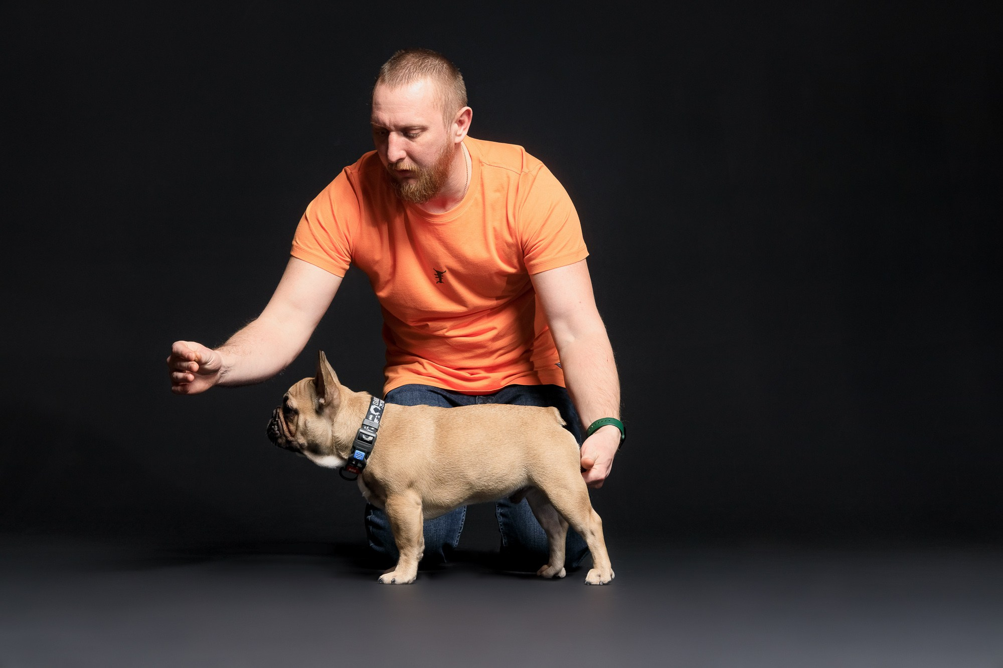 Семейная фотосессия с питомцами в студии. Фотограф в Саратове Ольга Мазлова