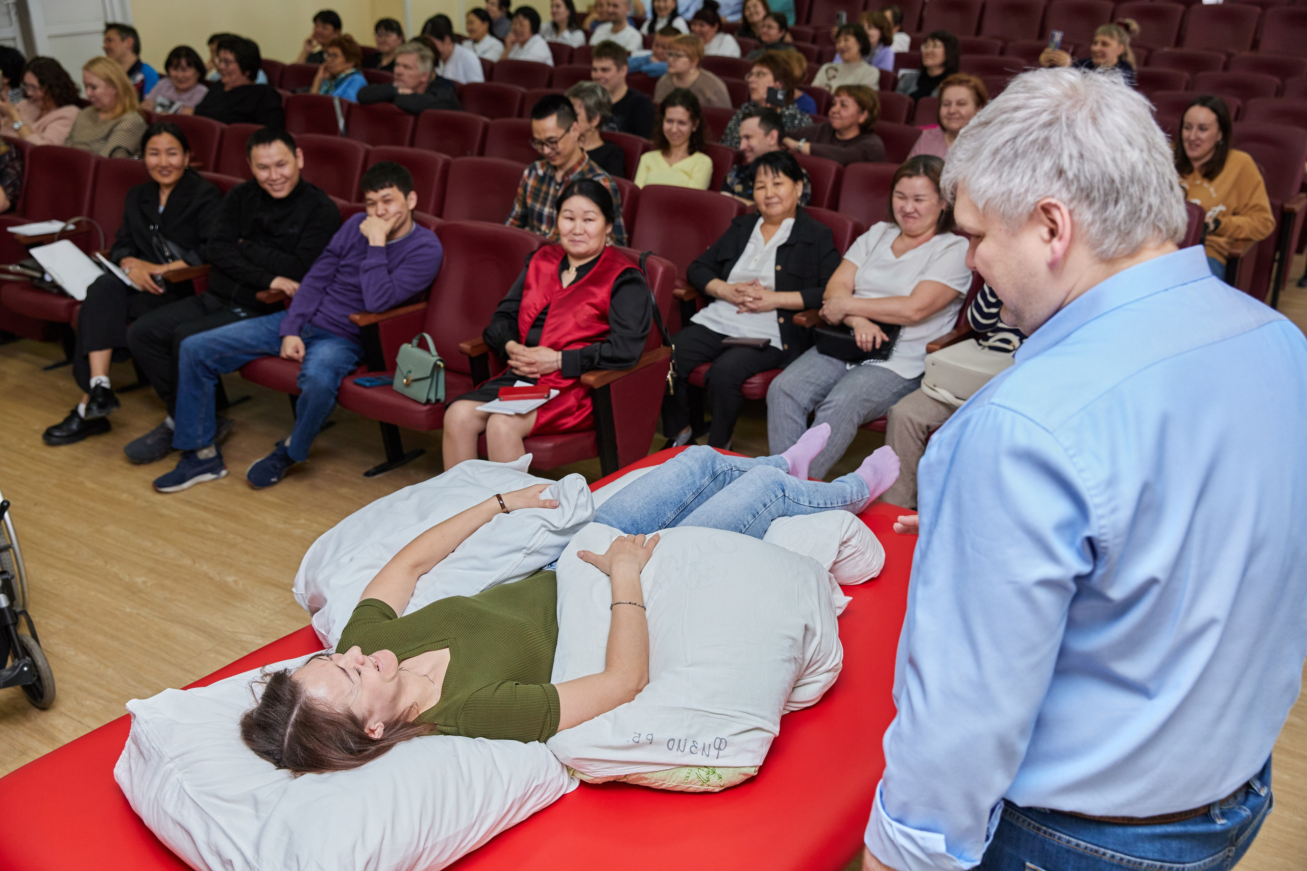 Врачебная конференция. Контент-фотограф в Абакане Наталья Нагибина