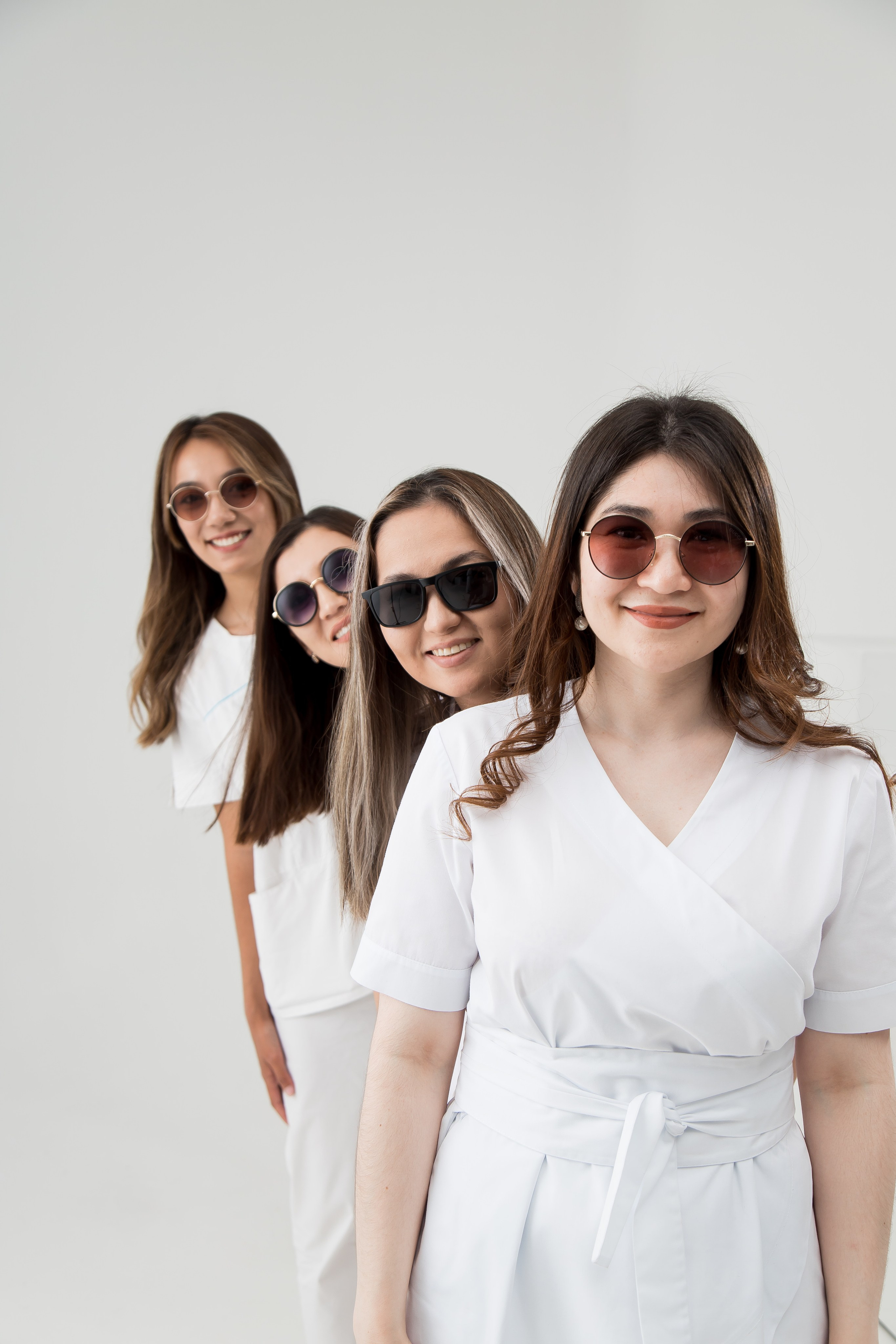 Мед Студенты. Свадебный и студийный фотограф в Алматы Ильяс Кырбаев