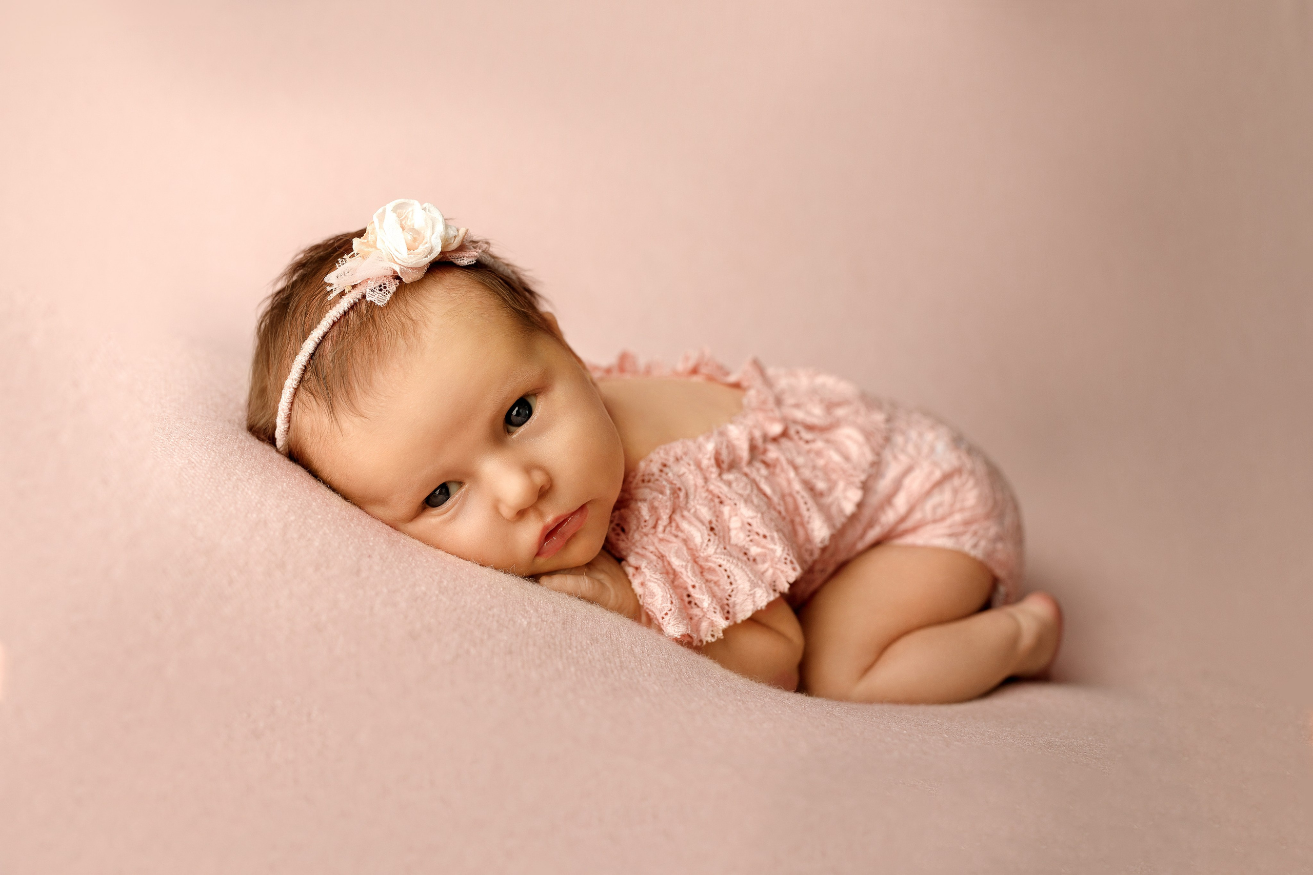 Фотосессия новорожденных малышей Екатеринбург. ТОПовый фотограф новорожденных newborn и беременности, Екатеринбург