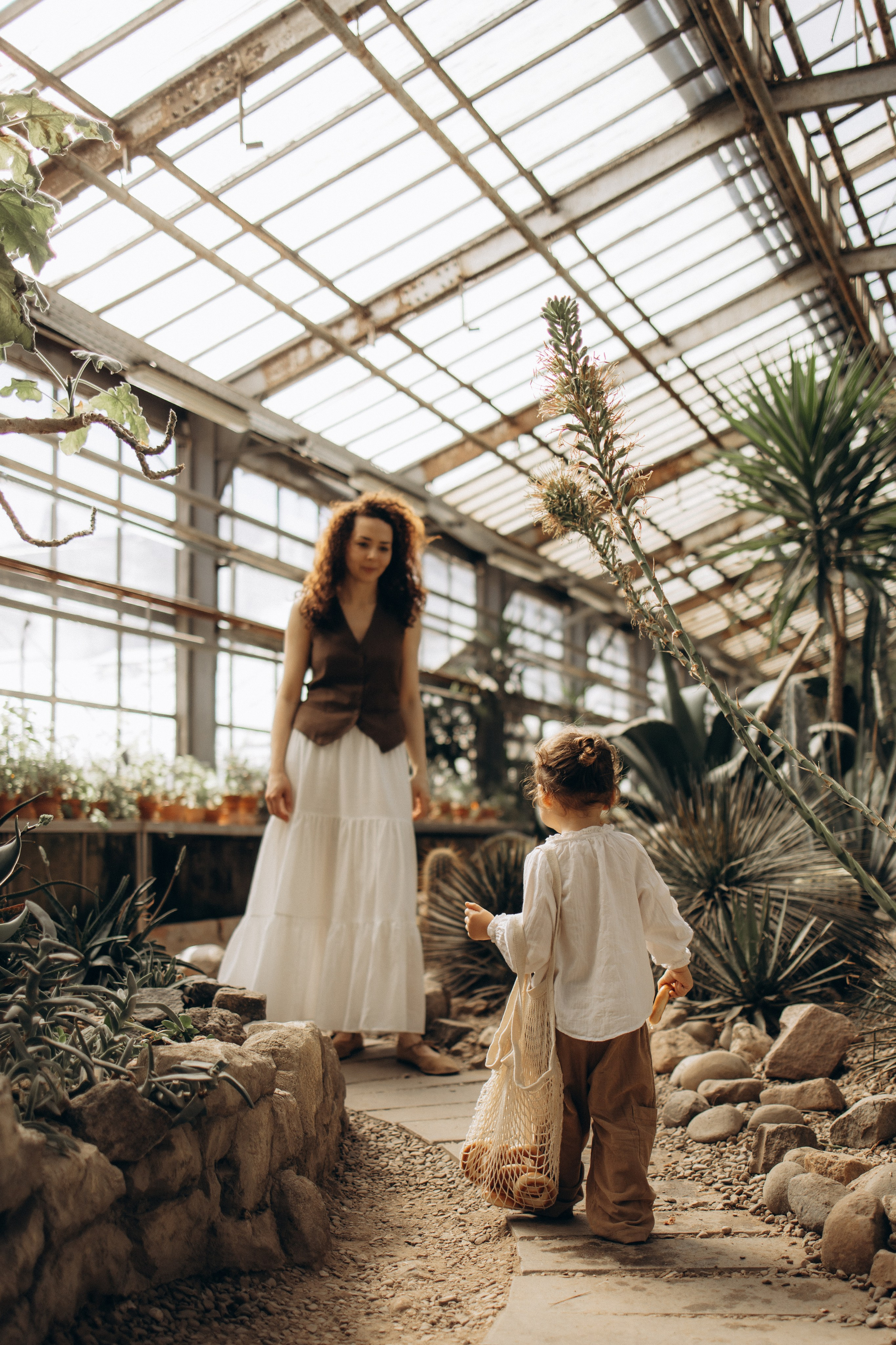 Прогулка по оранжерее. Семейный фотограф в Москве Ксения Аганина