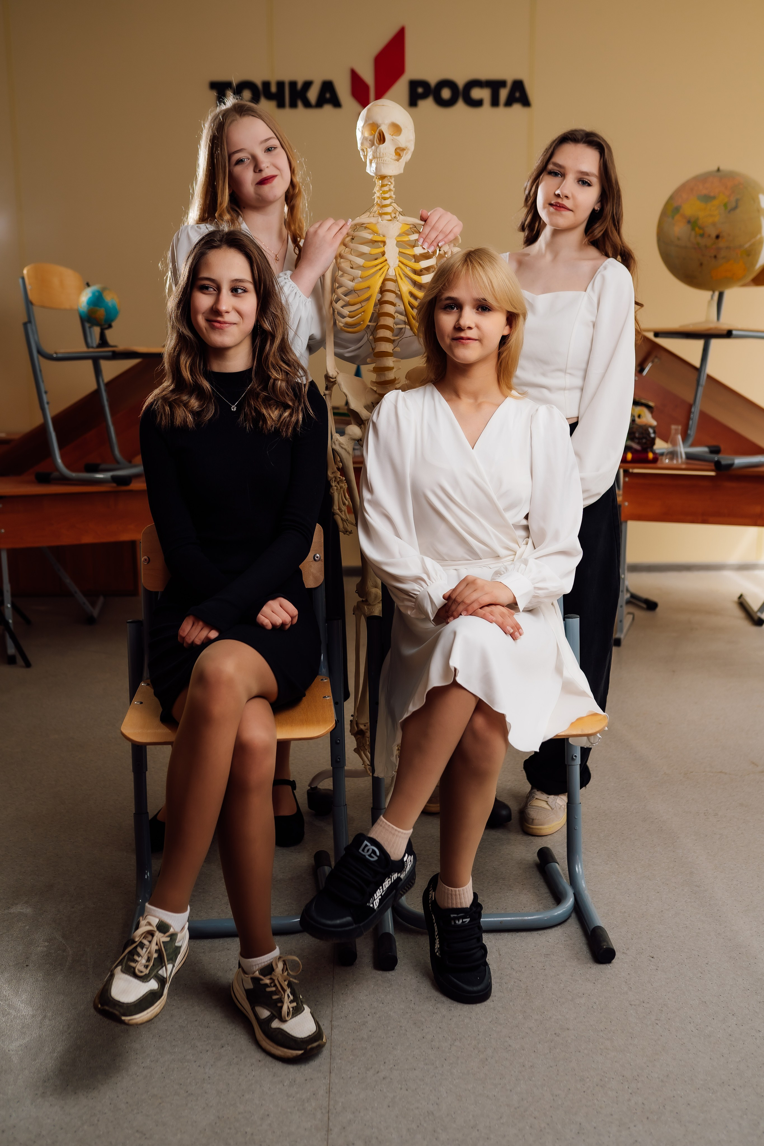 Октябрьский 8 класс. Фотограф Торопец Кристина Абрамова Kanwellia photography