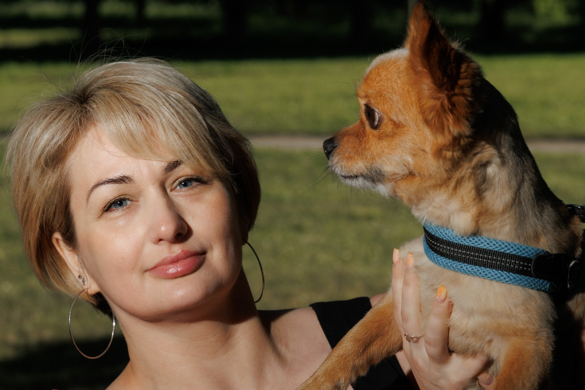 Татьяна, прогулка в парке Ильинка. Свадебный и семейный фотограф в г. Волхов Алексей Кочерыжкин