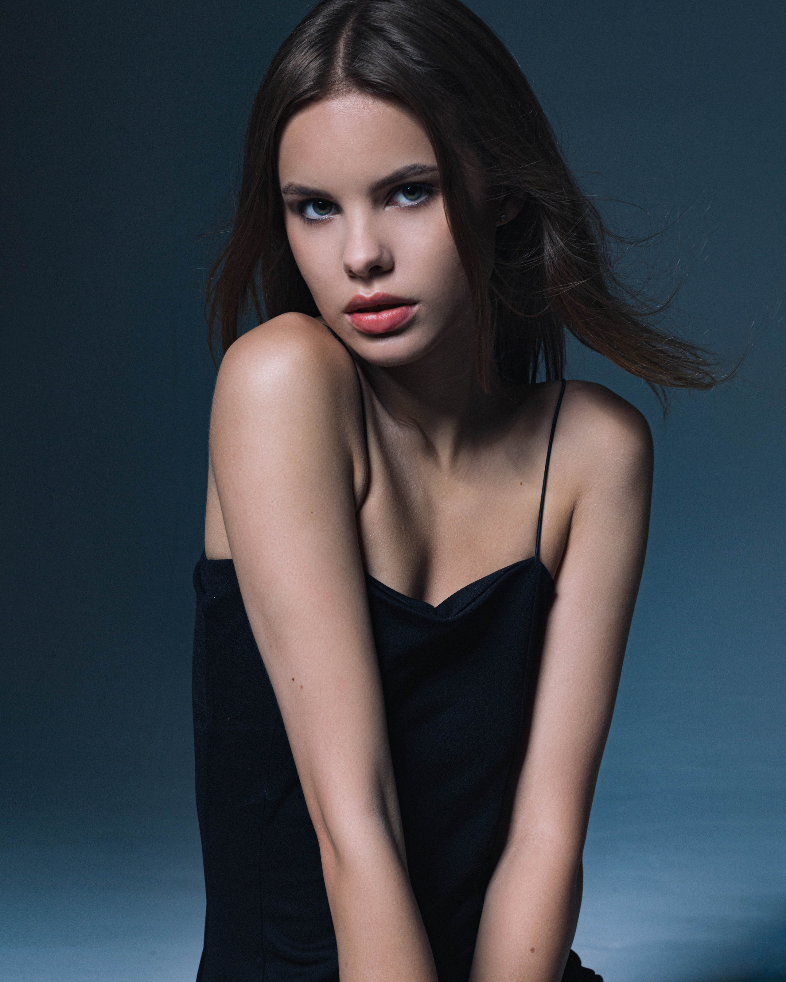 Ann P. Modeling agency TM MODELS