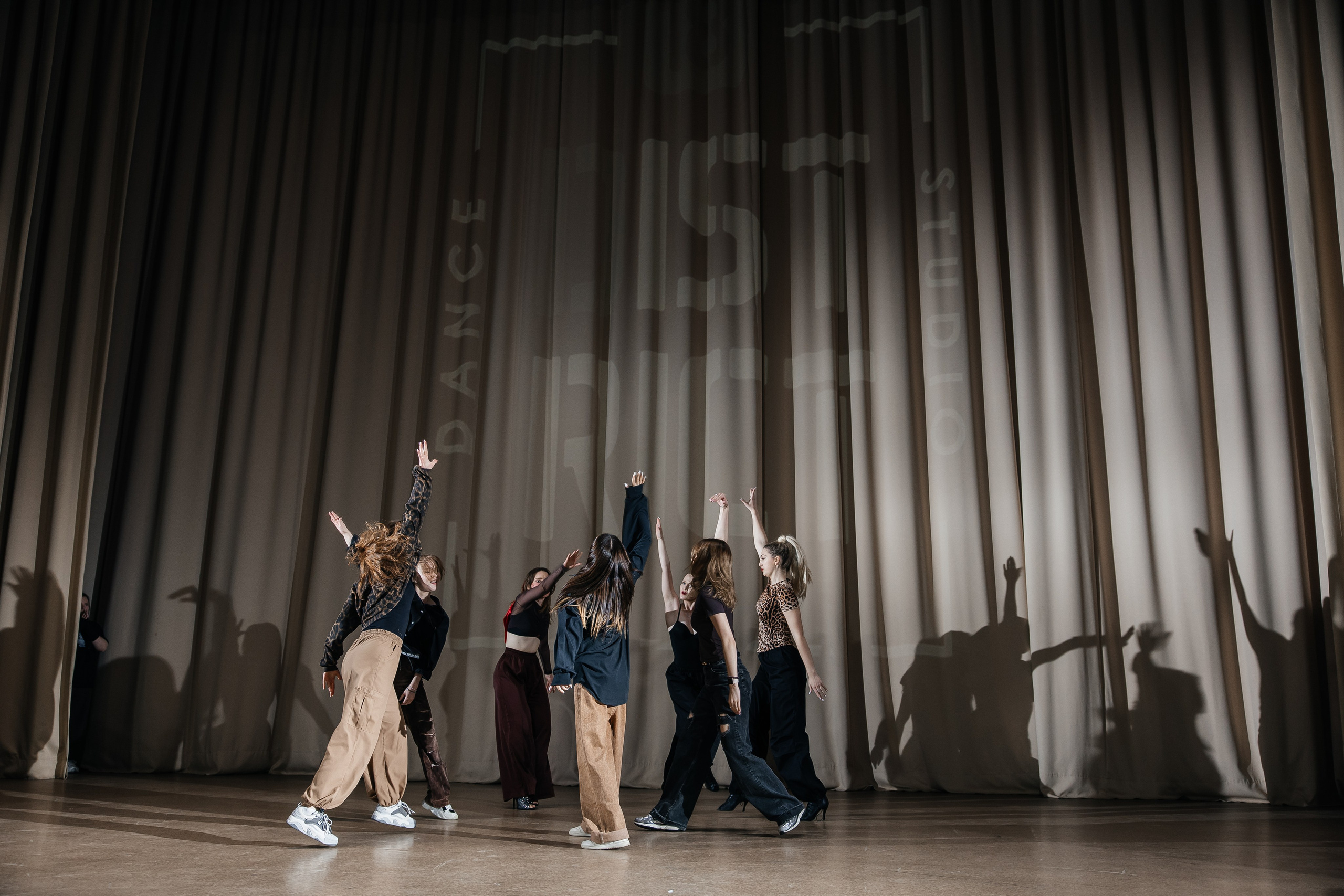 Дистрикт. Отчетный концерт. Свадебный и Семейный фотограф г. Ижевск Гульназ Солдатова. Гульназ фото