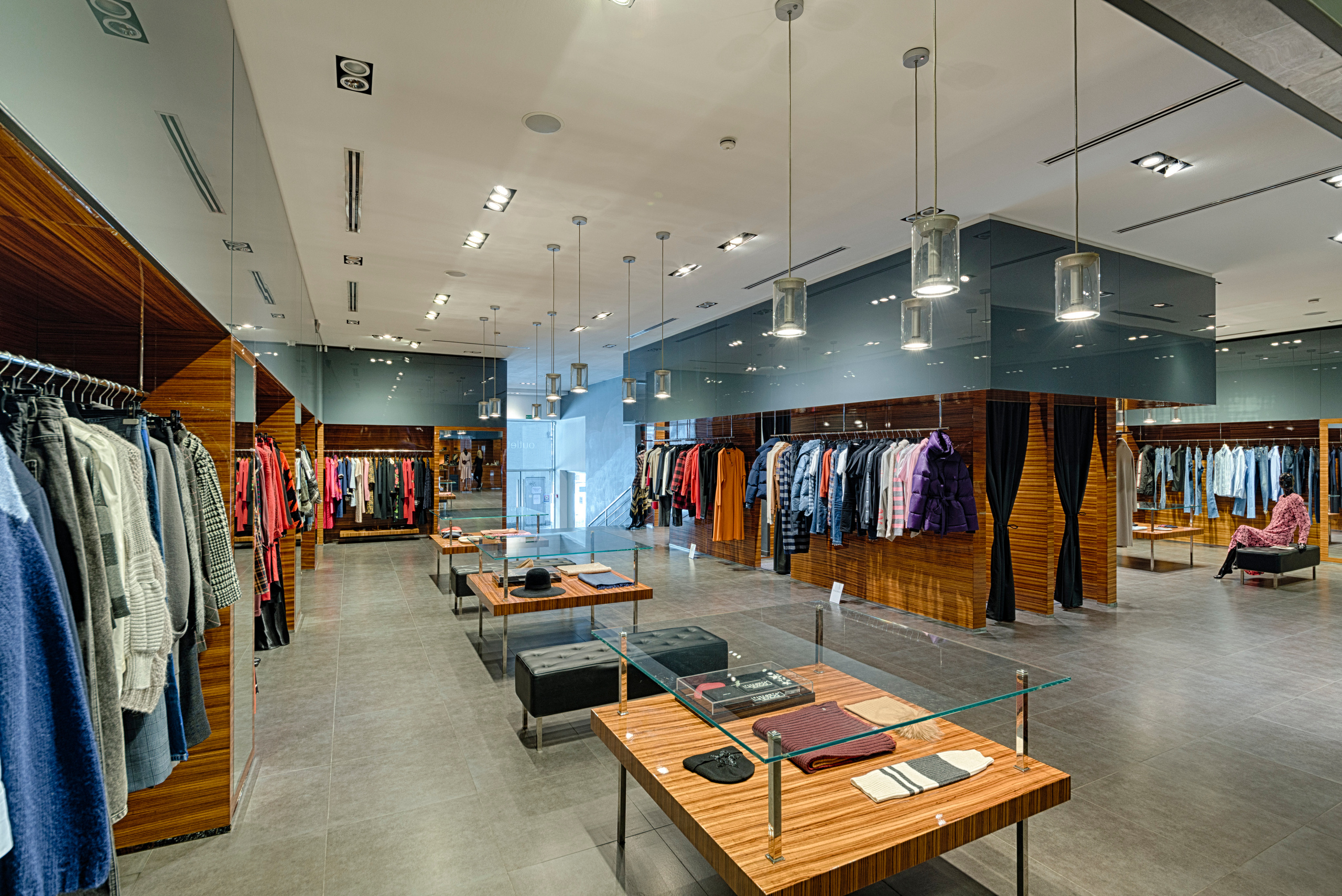 TOP BOUTIQUE «LUXURY»