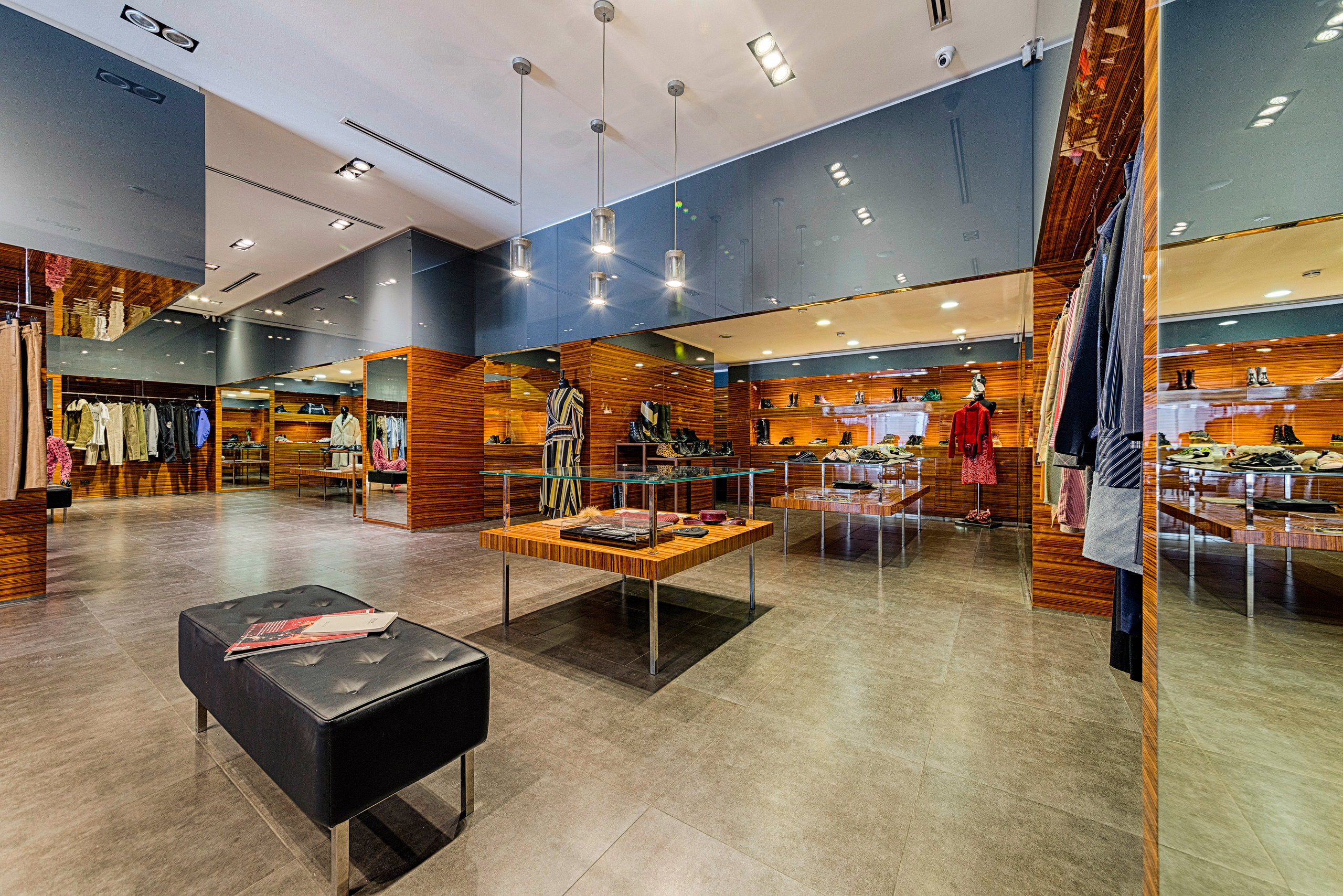 TOP BOUTIQUE «LUXURY»