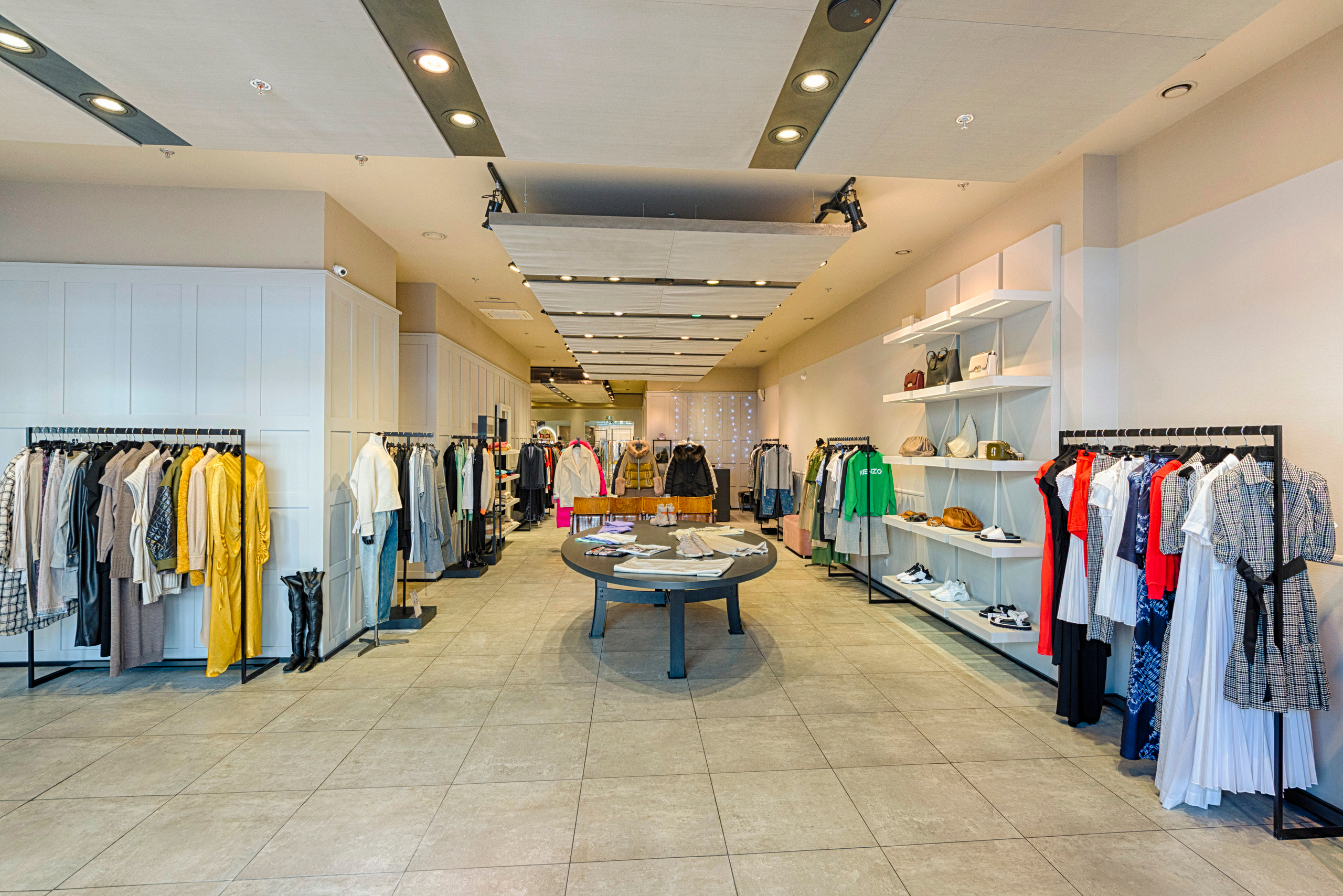 TOP BOUTIQUE «ATELIER»