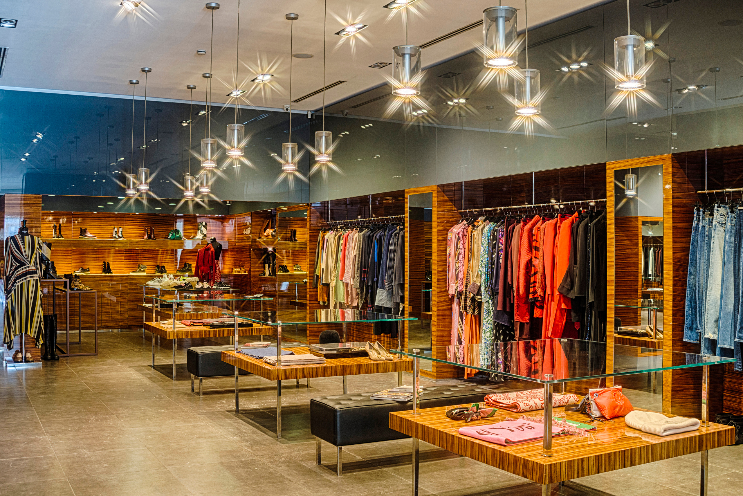 TOP BOUTIQUE «LUXURY»