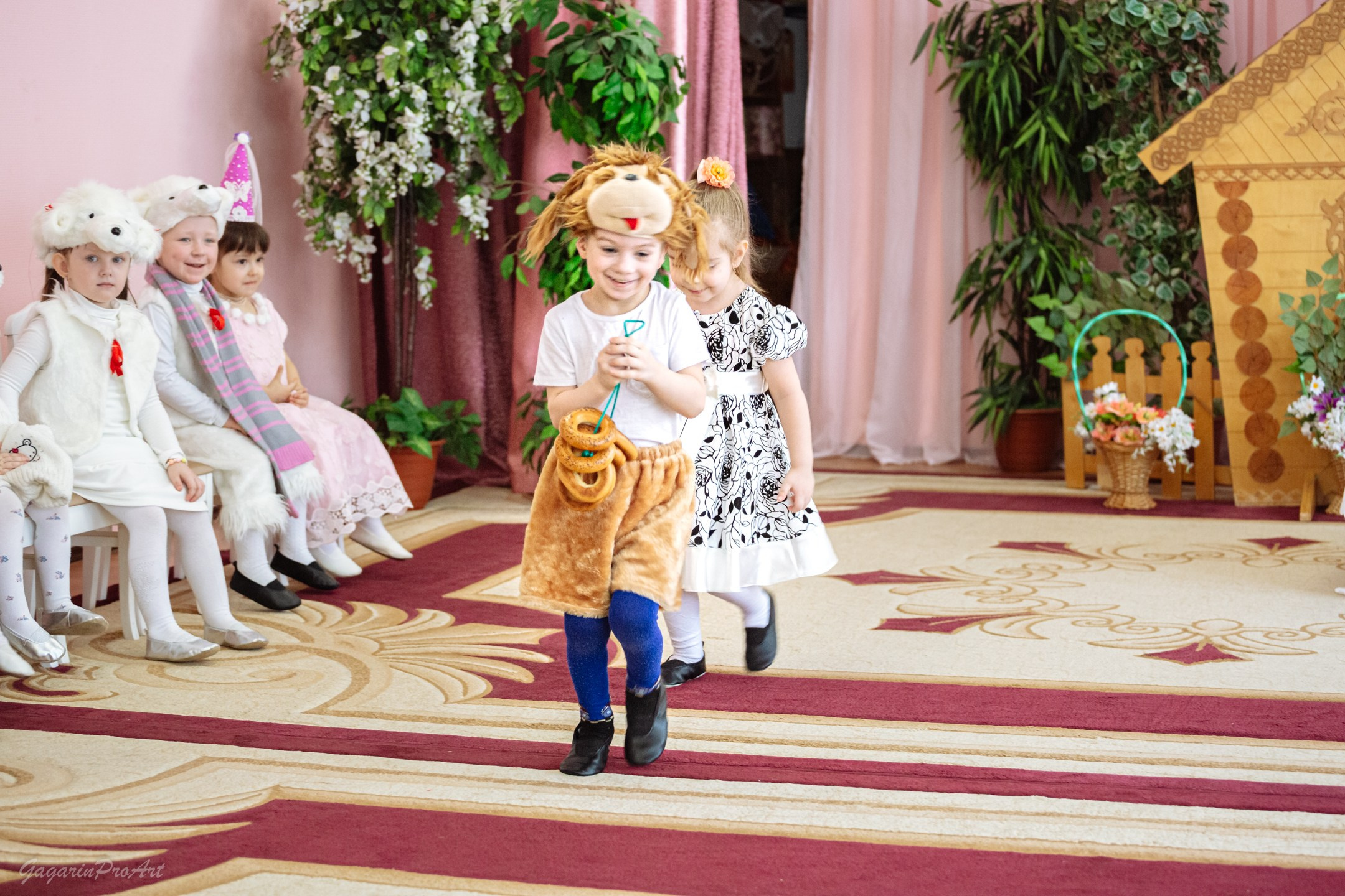 Репортажная съёмка в саду на праздник. GagarinProArt