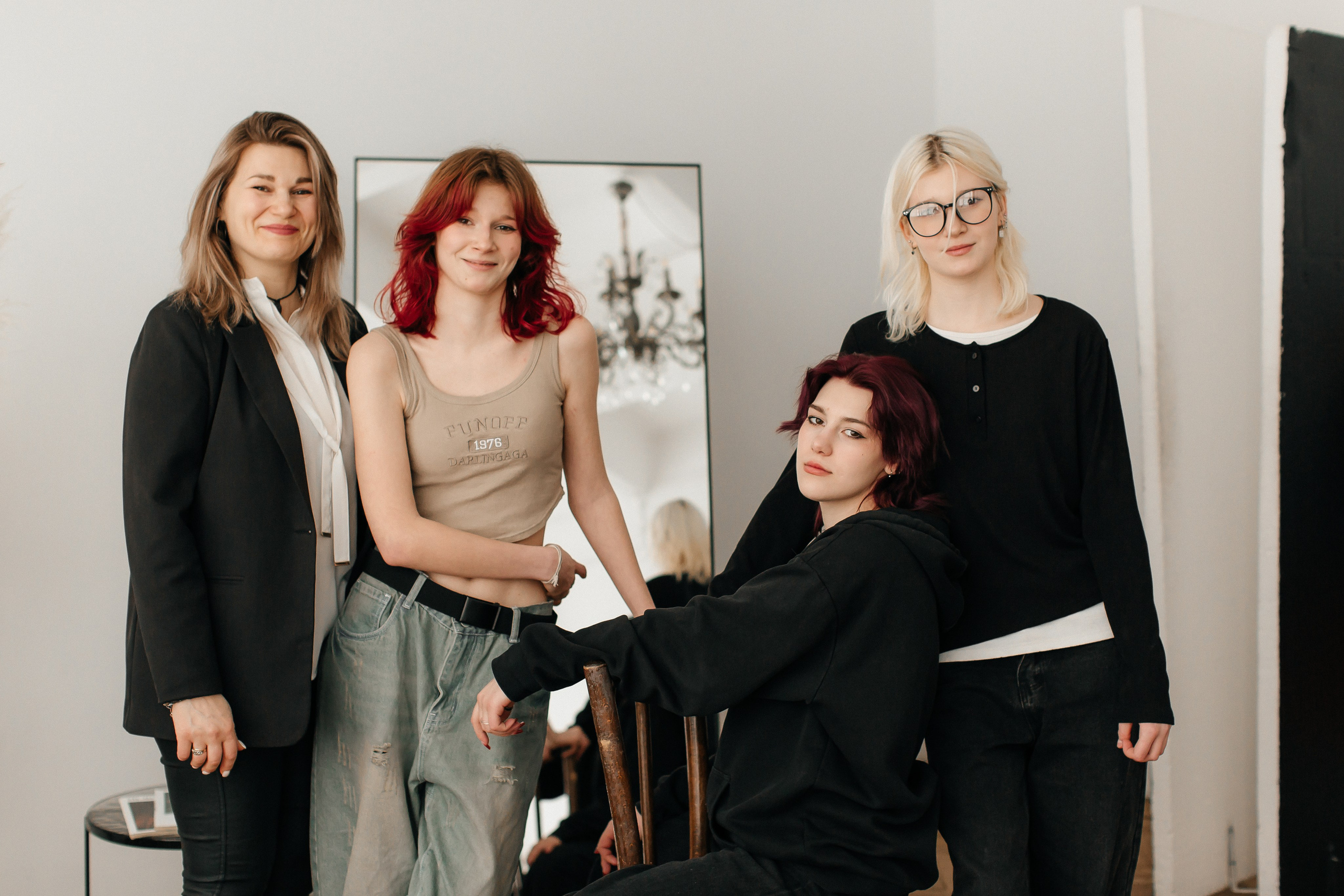 Любовь с семьей в студии. Семейный, детский и школьный фотограф в Москве Рудницкая Анна