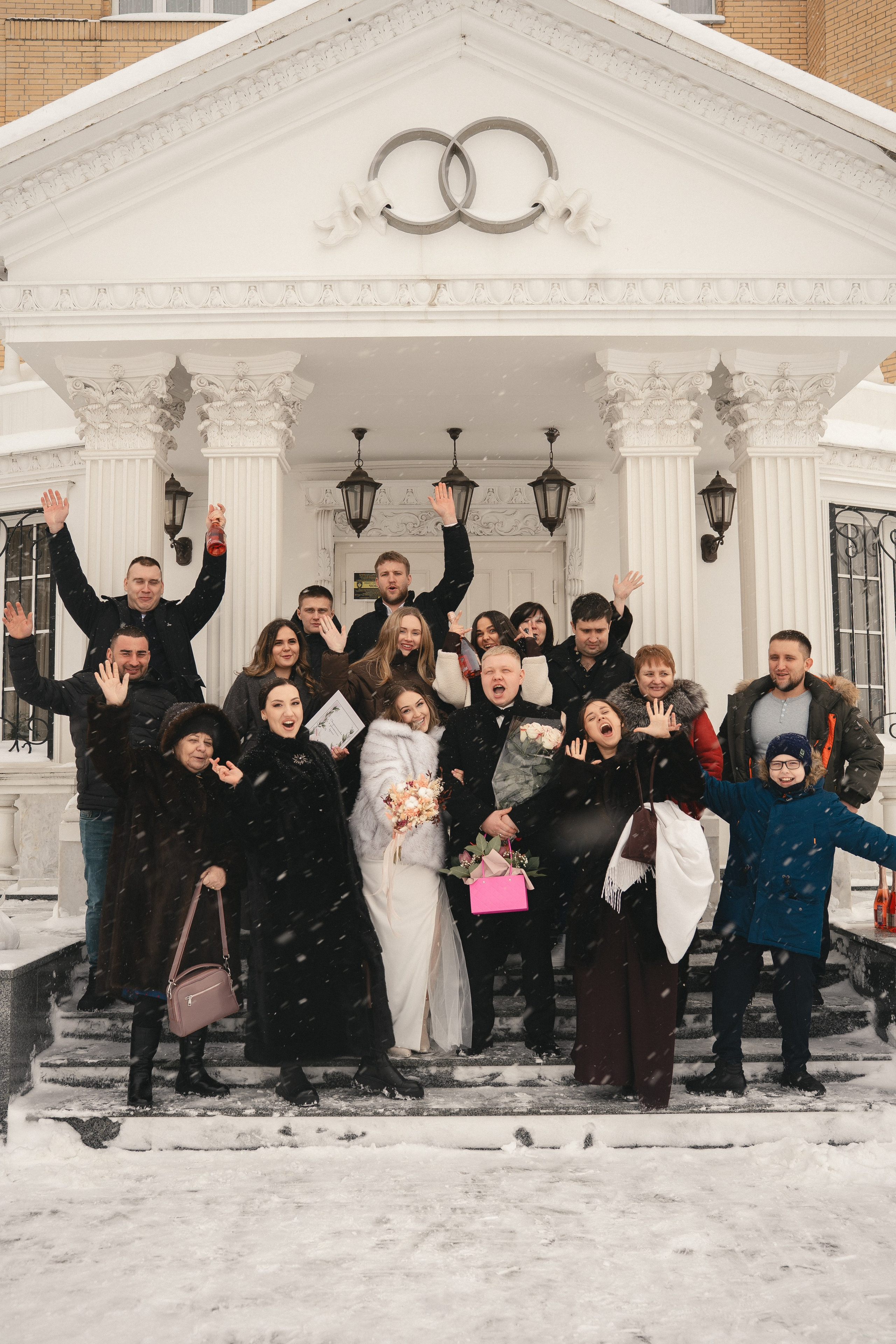 Сева&Полина. Фотограф/рилсмейкер в Москве и МО. Свадьбы, индивидуальные съемки, лавстори, беременность, мероприятия, бренды