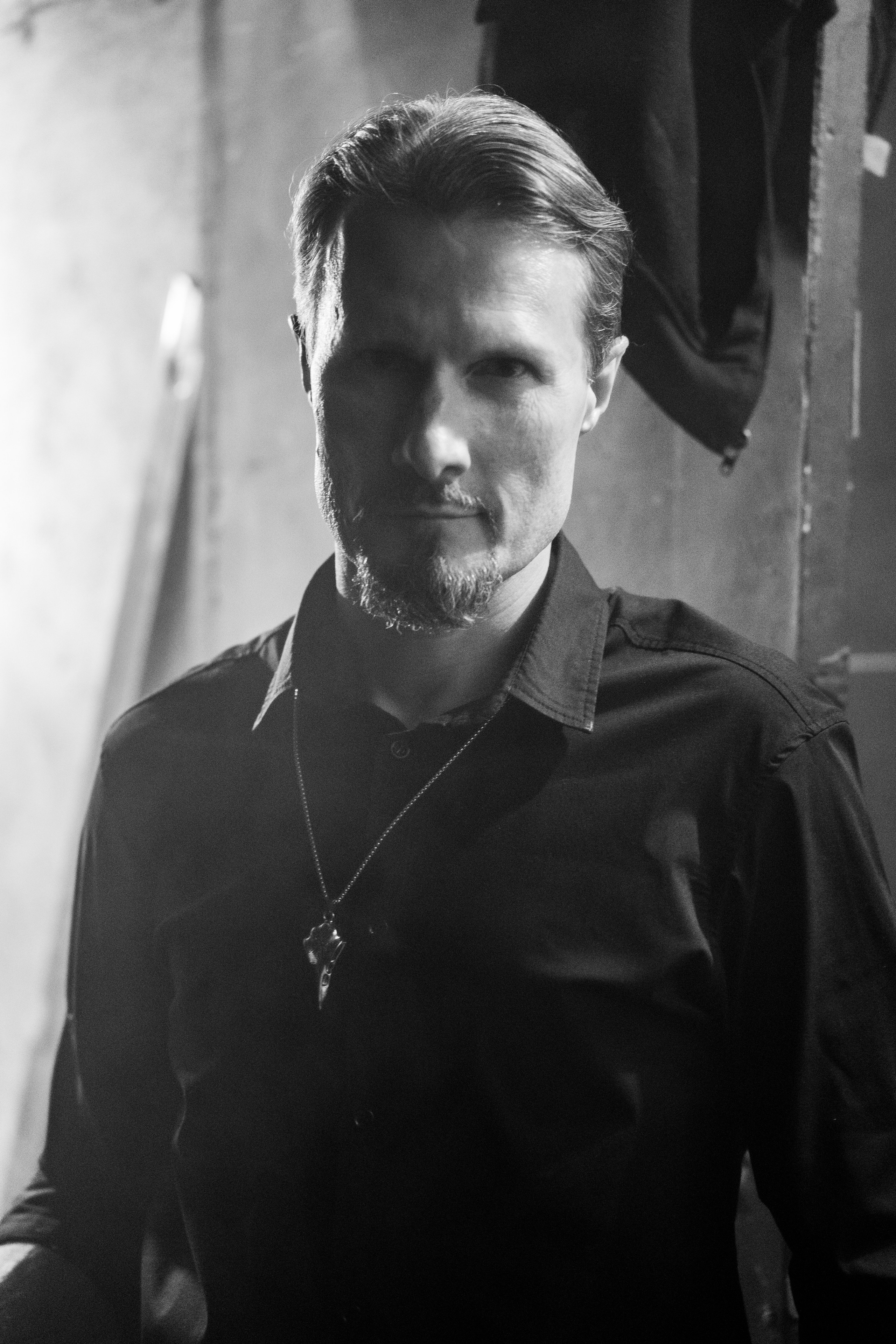 Inside the Rain|Ласточка. Концертный и репортажный фотограф в Санкт-Петербурге Слава Пахомов