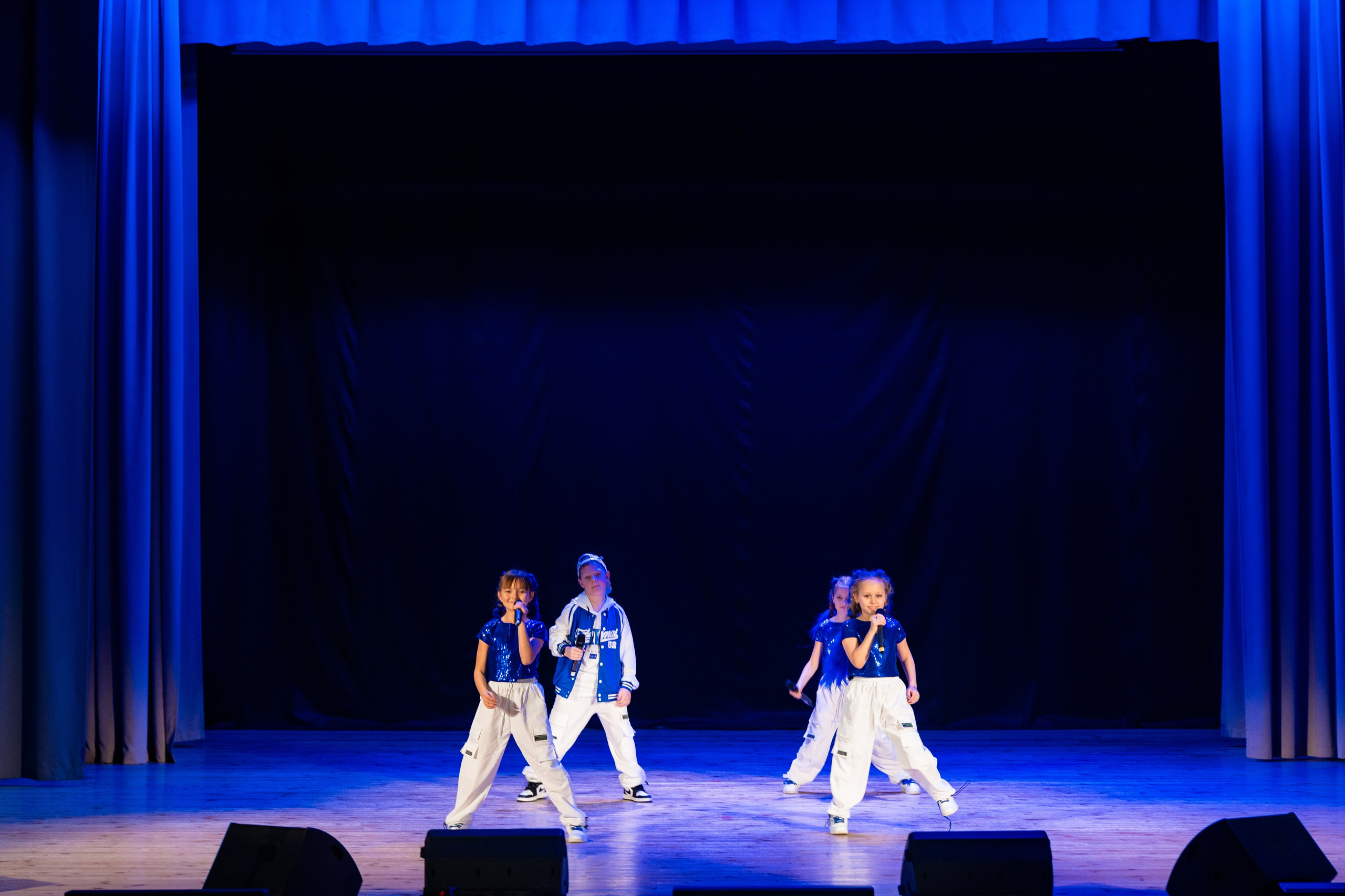 Концерт ДК Буривестник. Фотограф Никита Комаров