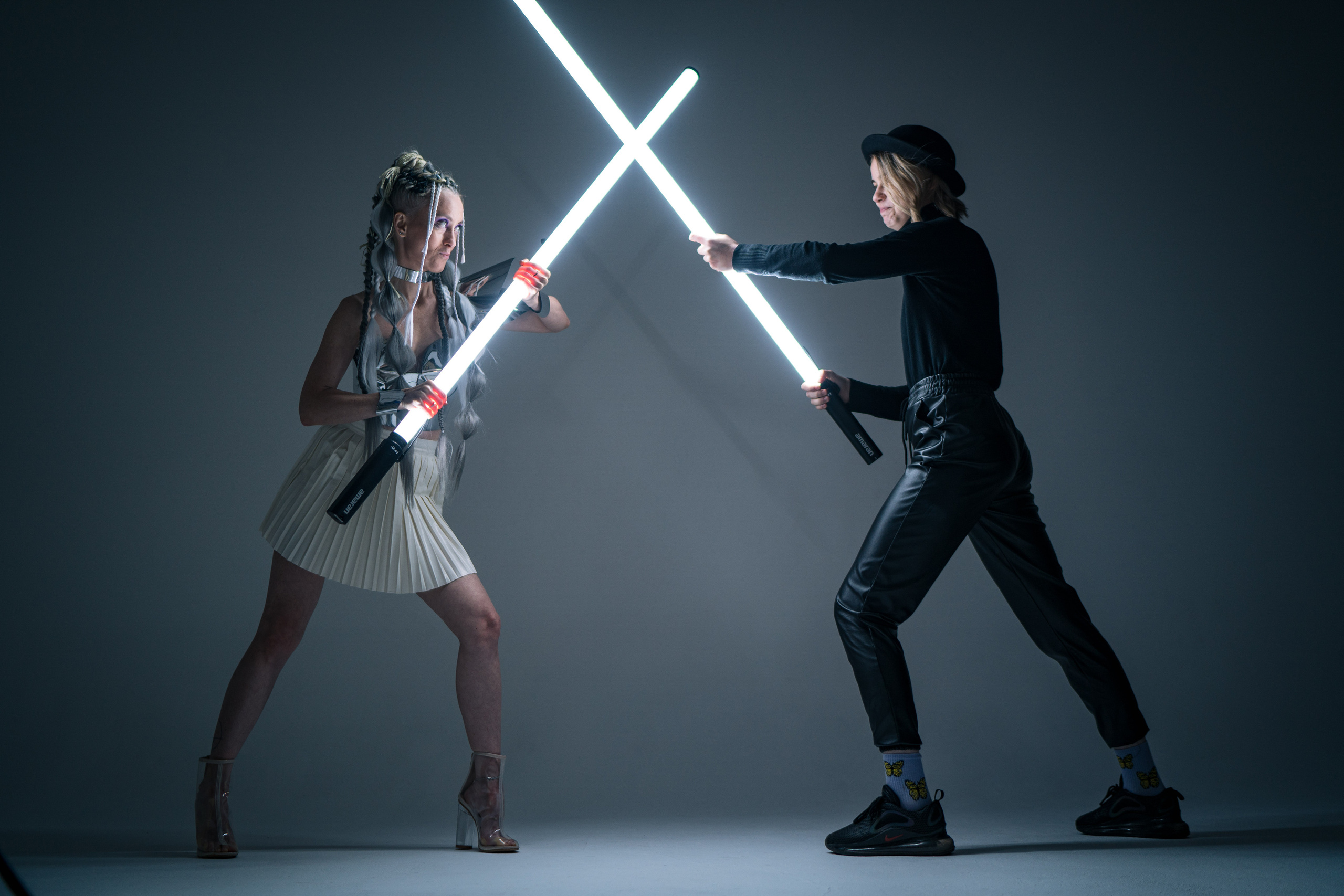 Съемка в неоновом свете. Каталожная и промышленная съемка в Москве Александр Плонский