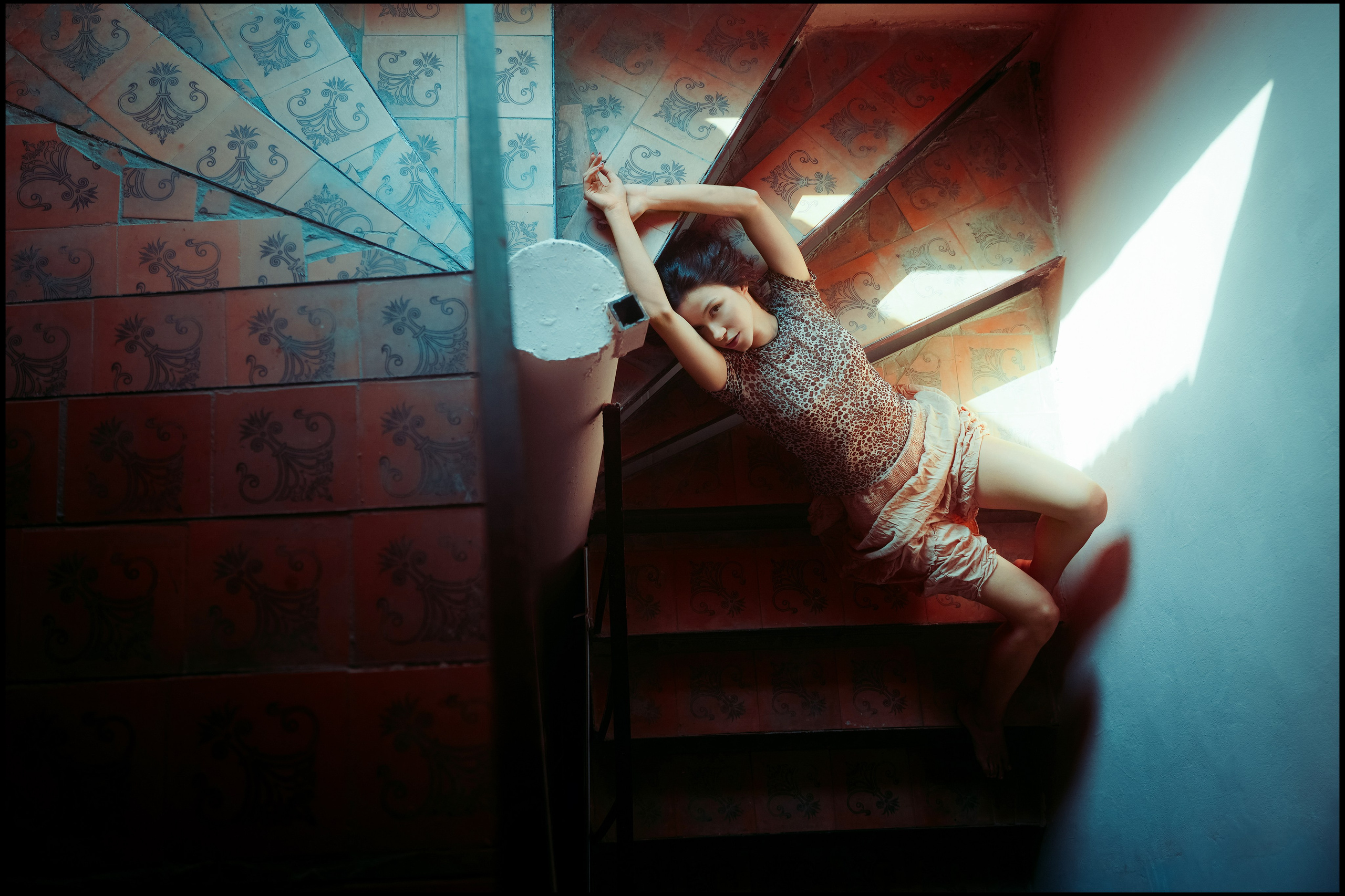 Бабушкин чердак. VISUAL ARTIST · KRONGAUZ ANASTASIA