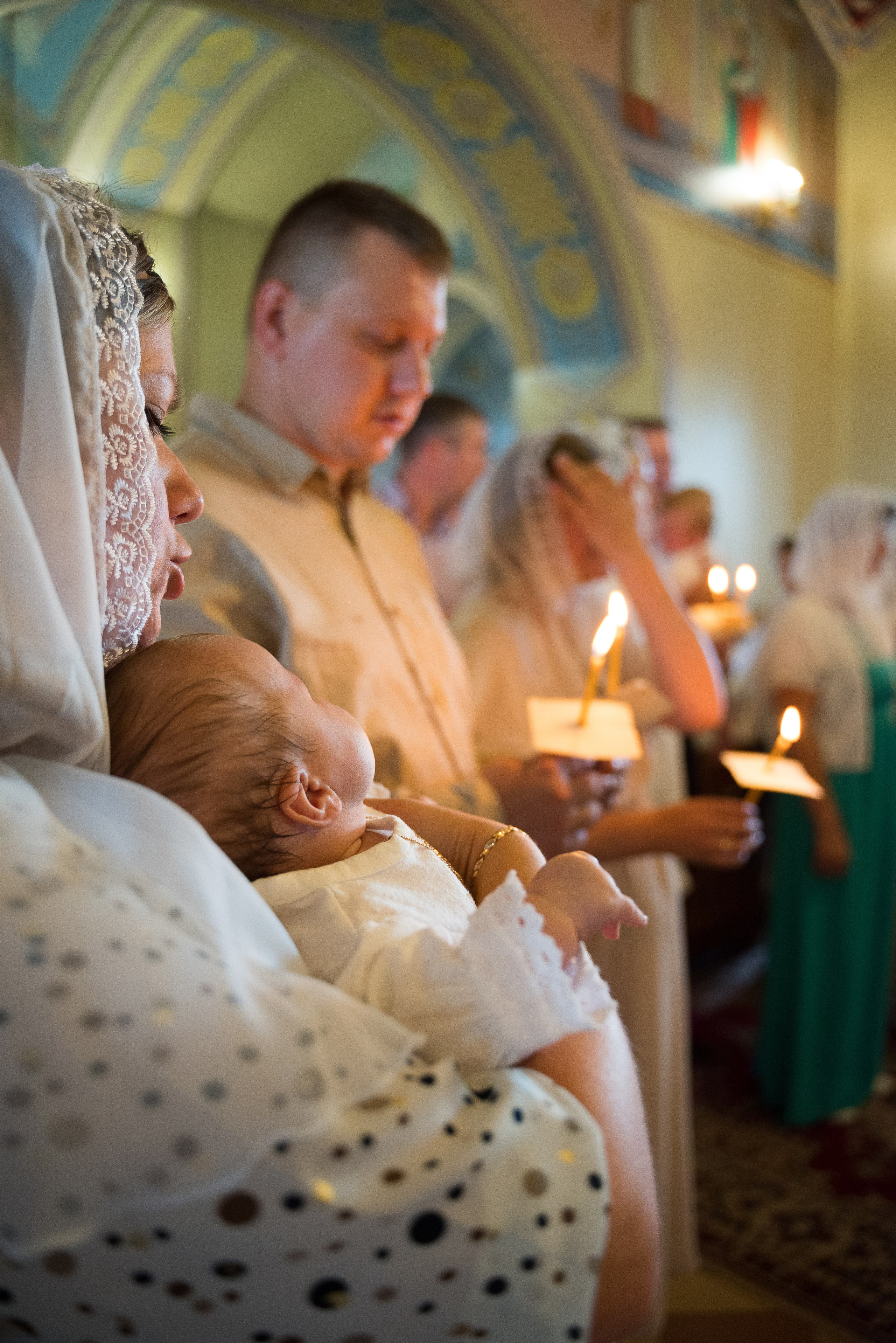 Крещение в Церкви Преображения Господня в Спас-Темне. Фотограф Ксения Огородова портфолио