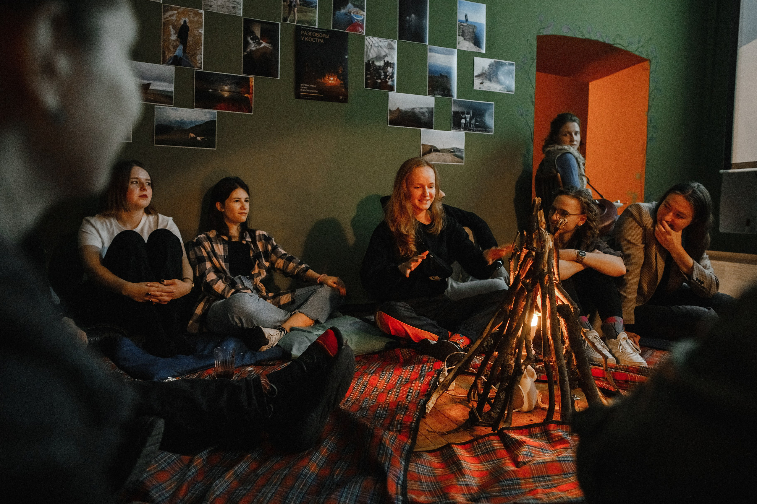 11.11.2022 // Совместно с ЕДЕМ.ДАЛЬШЕ. Фотовыставки serebro.gallery, в которых автором можешь стать ты! | Москва