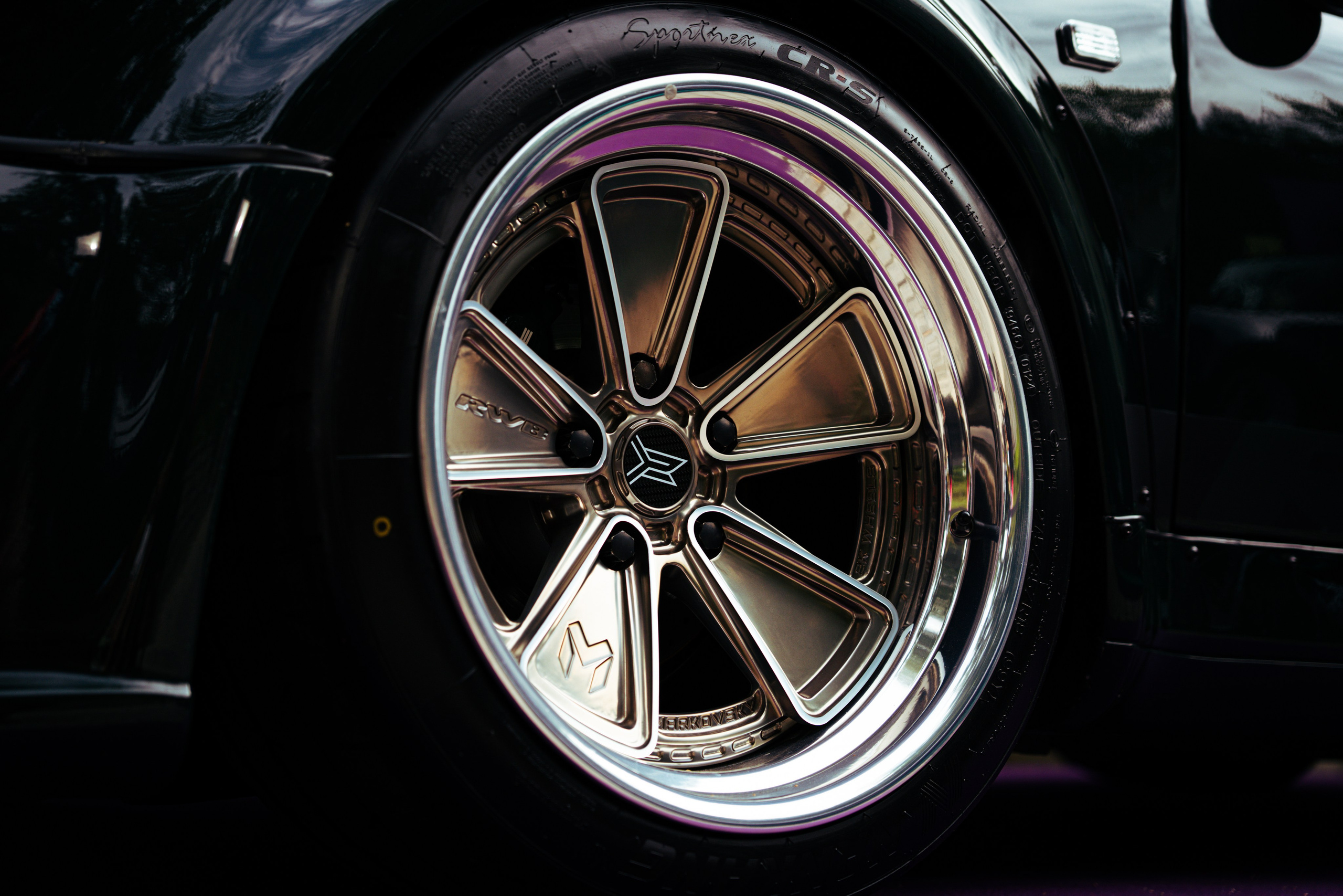 Автовыходные 2025. Автомобильный фотограф в Москве Дмитрий Глазков