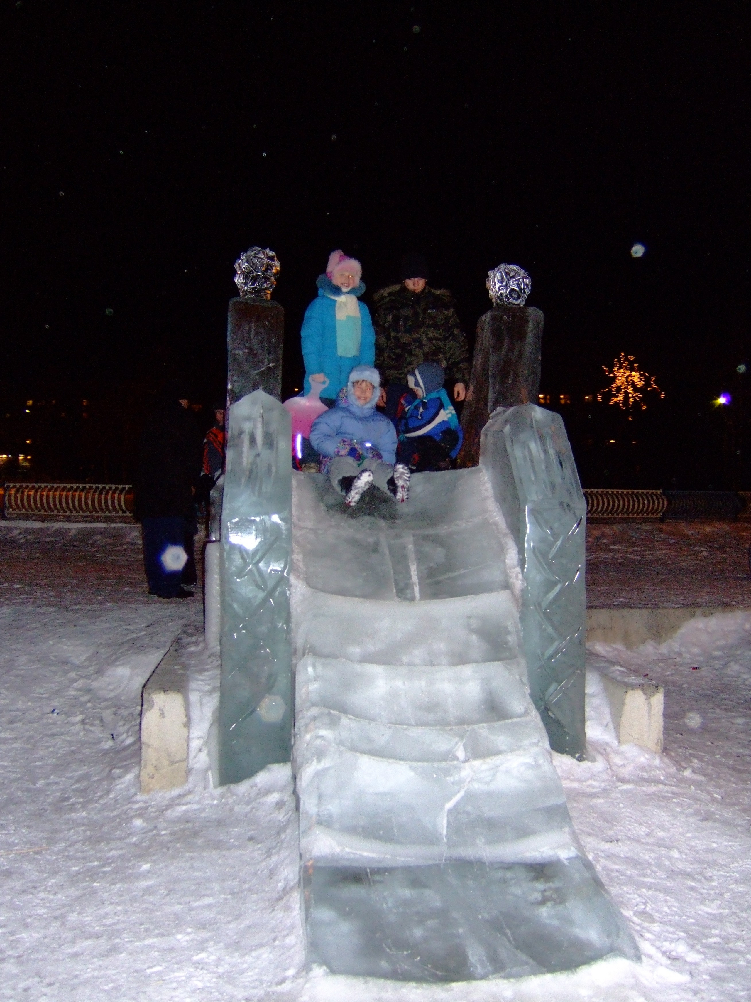 Новый Год 28.12.07-01.01.08 (Елка ТЭЦ, У Зевиных). Семейный, Свадебный фотограф СПБ Питер— Романова Екатерина