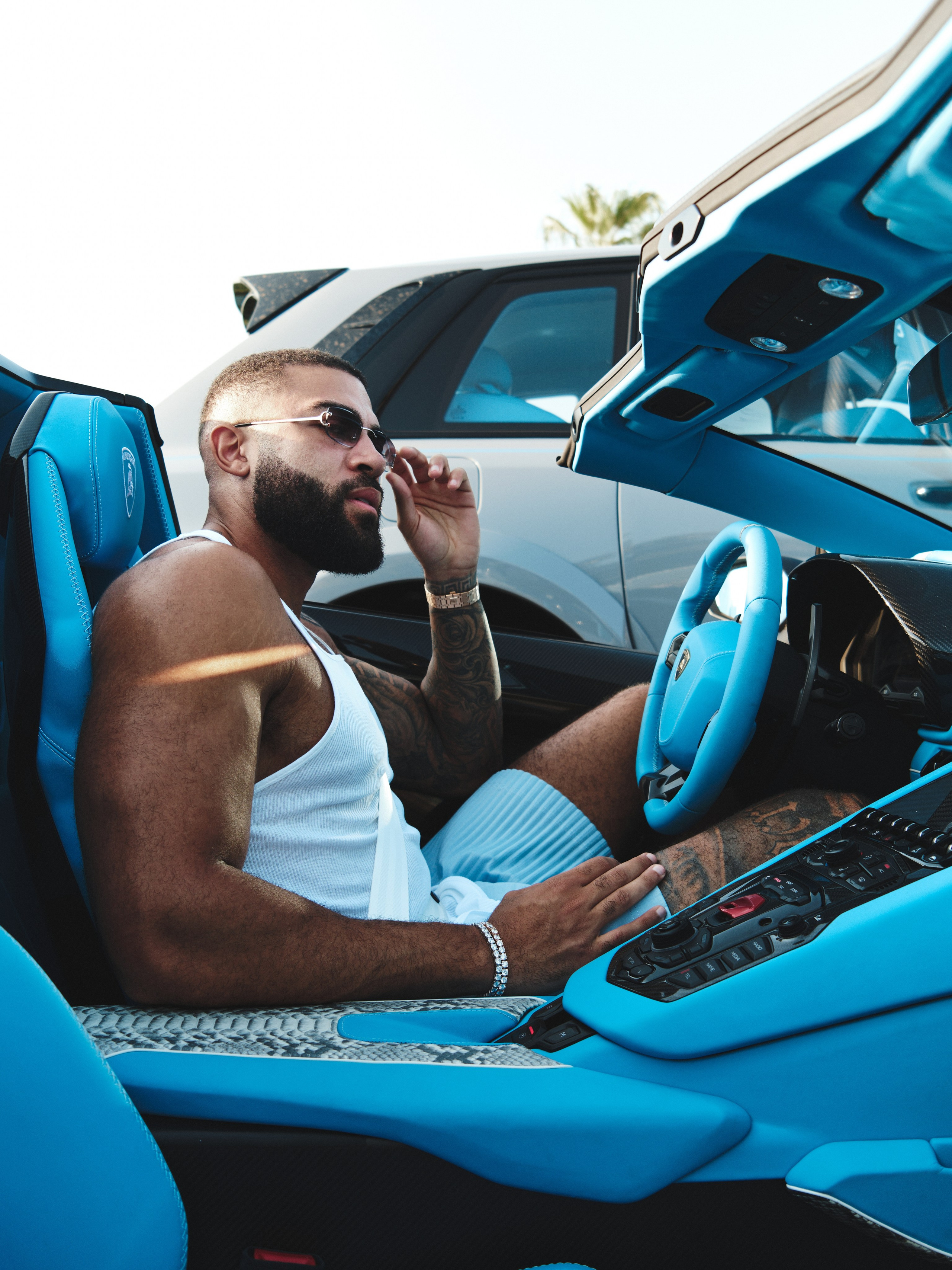 Samuel Onuha & Ruben Onuha. NOIZOMAX Художественный фотограф в Дубай