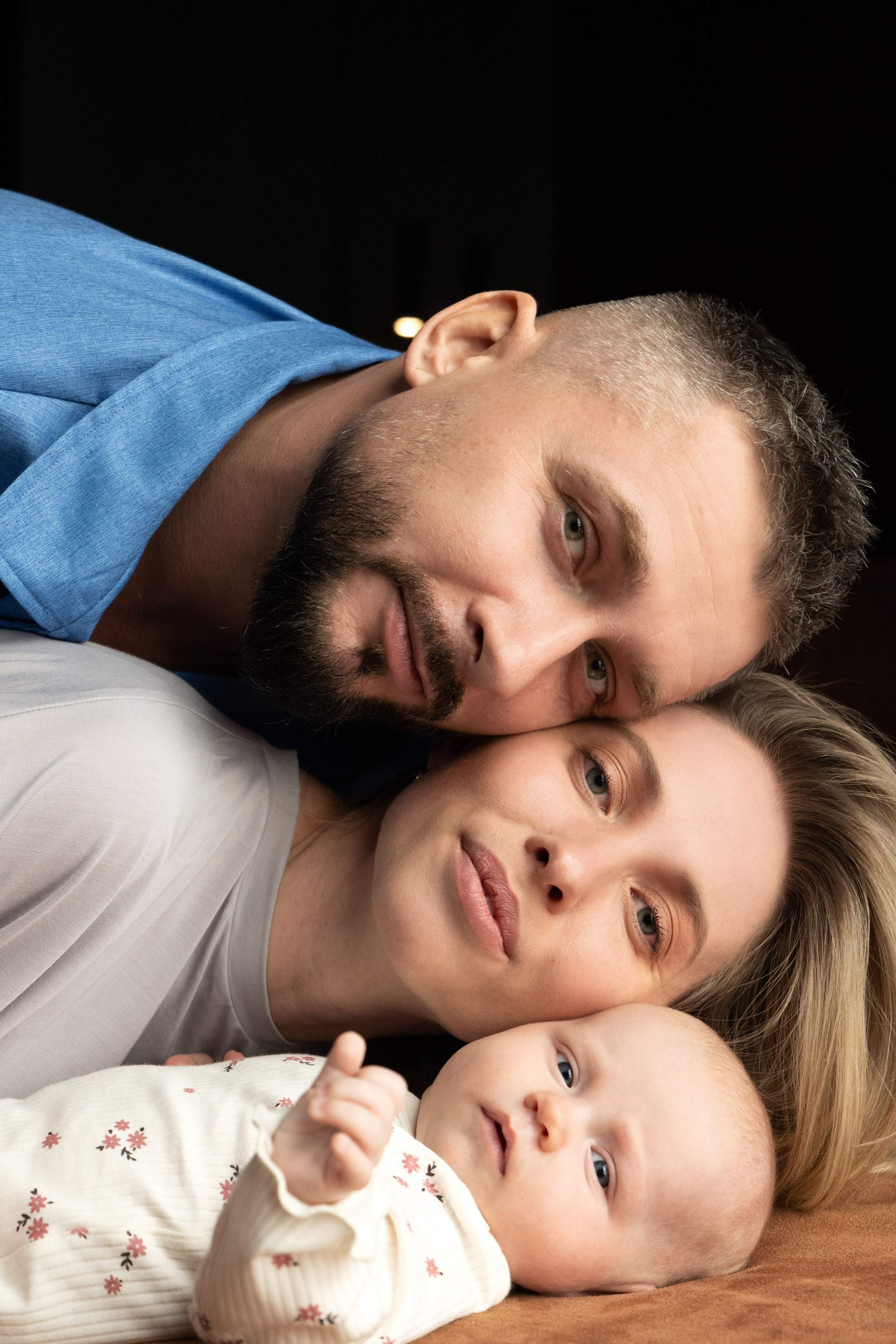 Семейная фотосессия (Ае 2 месяца). Фотограф видеограф Ольга Василевская