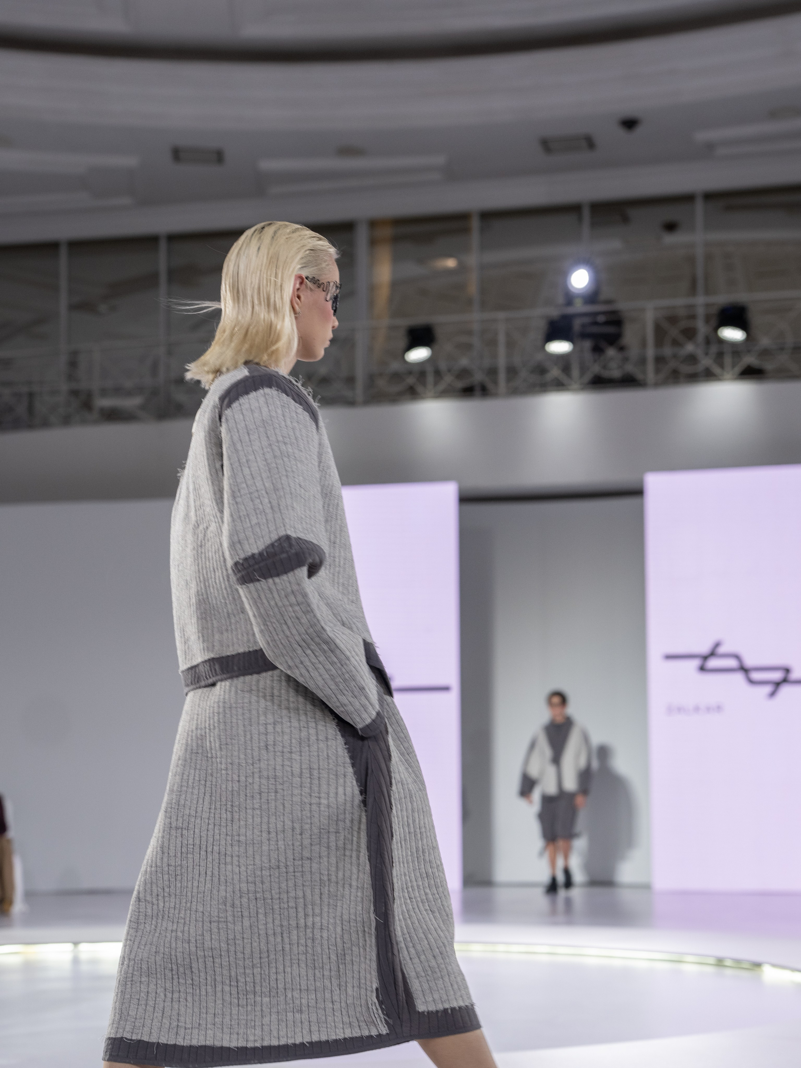 Дизайнер Zalkar. Сайт Алматинского НЮ АРТ, будуар и фэшн фотографа Дениса Карпенко