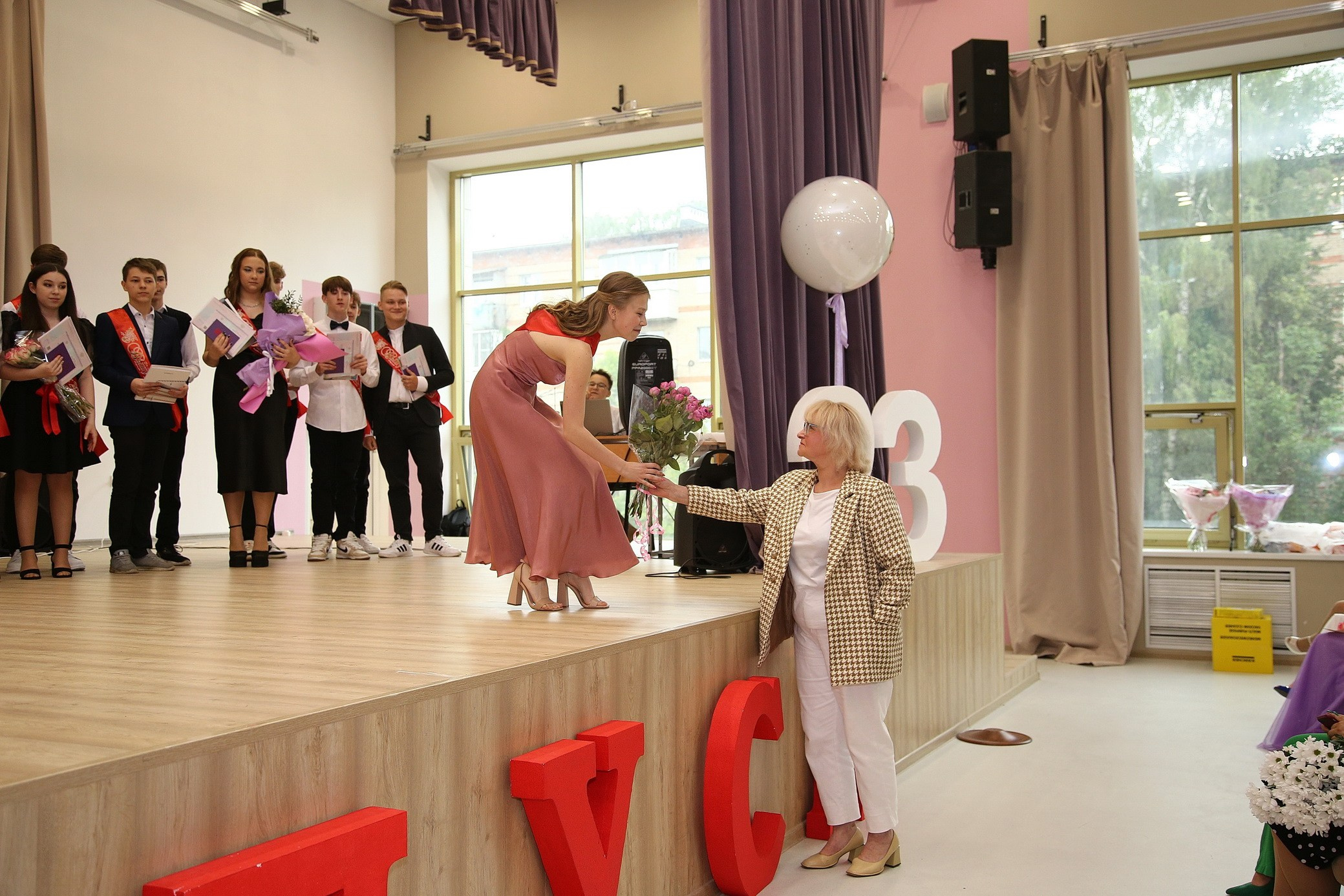 Выпускные. Профессиональный фотограф в Подольске Елена Локтионова