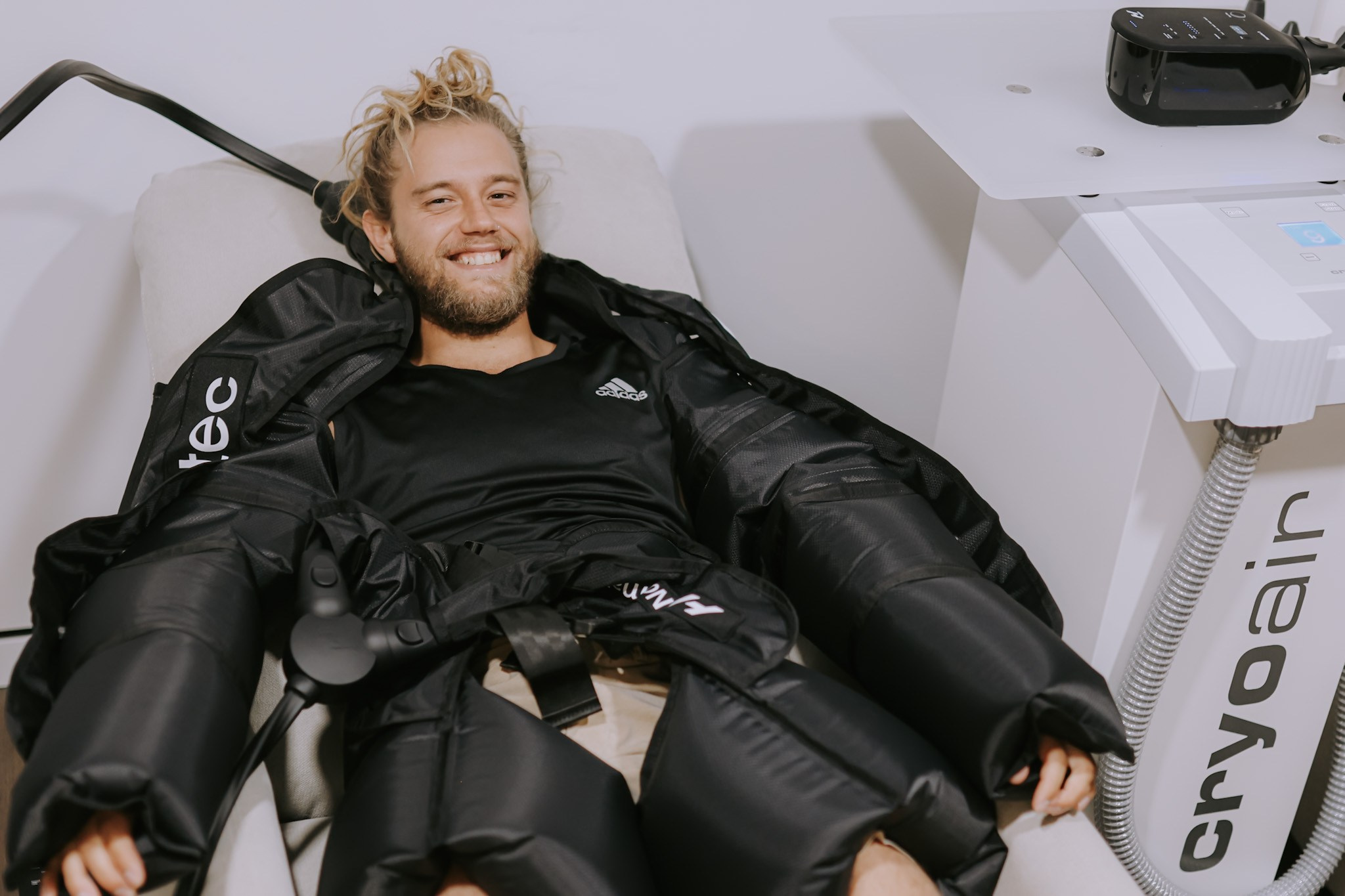 CRYOMEDIX / Emilia Digital. Photographer in Israel Alice Milchin