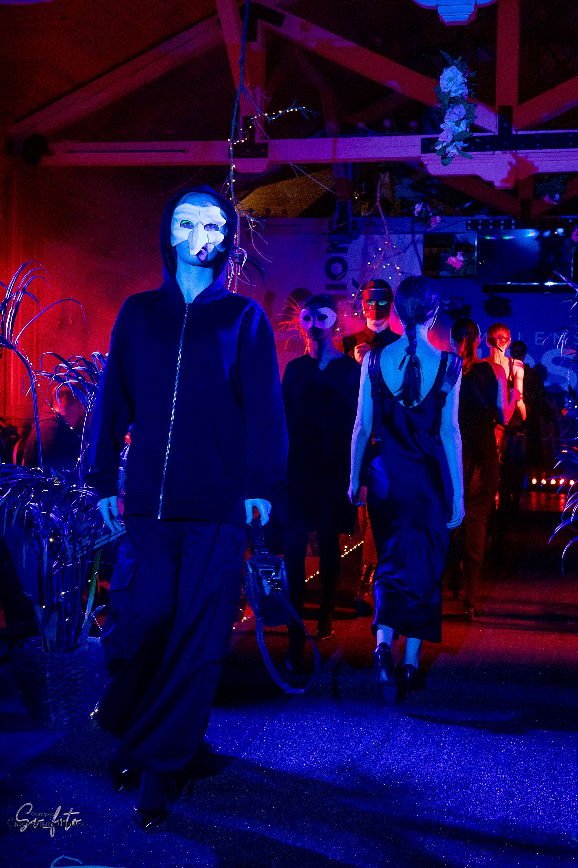 Smolensk Fashion Week_показы_ДЕНЬ 3_ФИНАЛ_Алиса в стране чудес. Главная