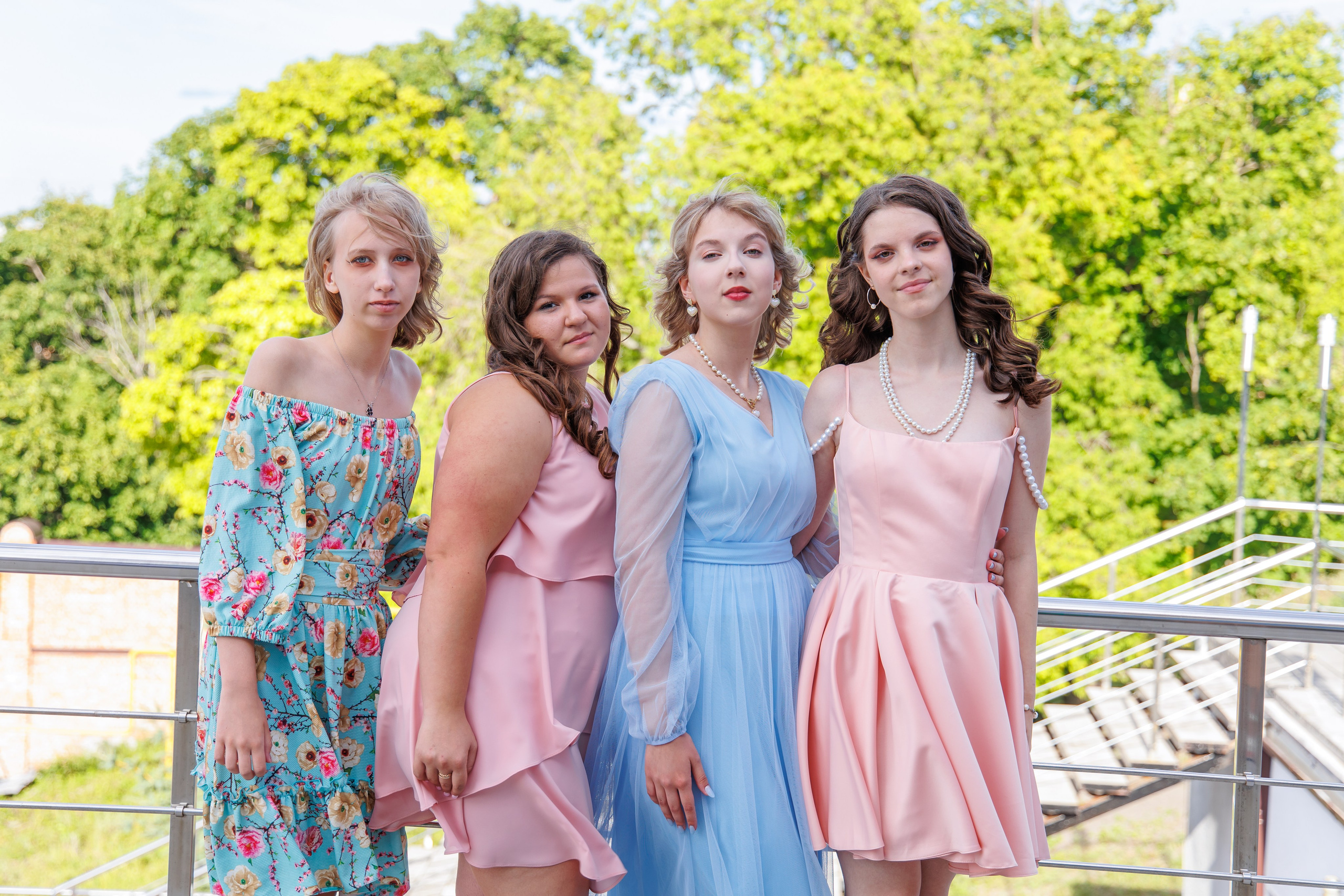 Выпускной в школе. Школьный фотограф Саратов Золотарь Ольга