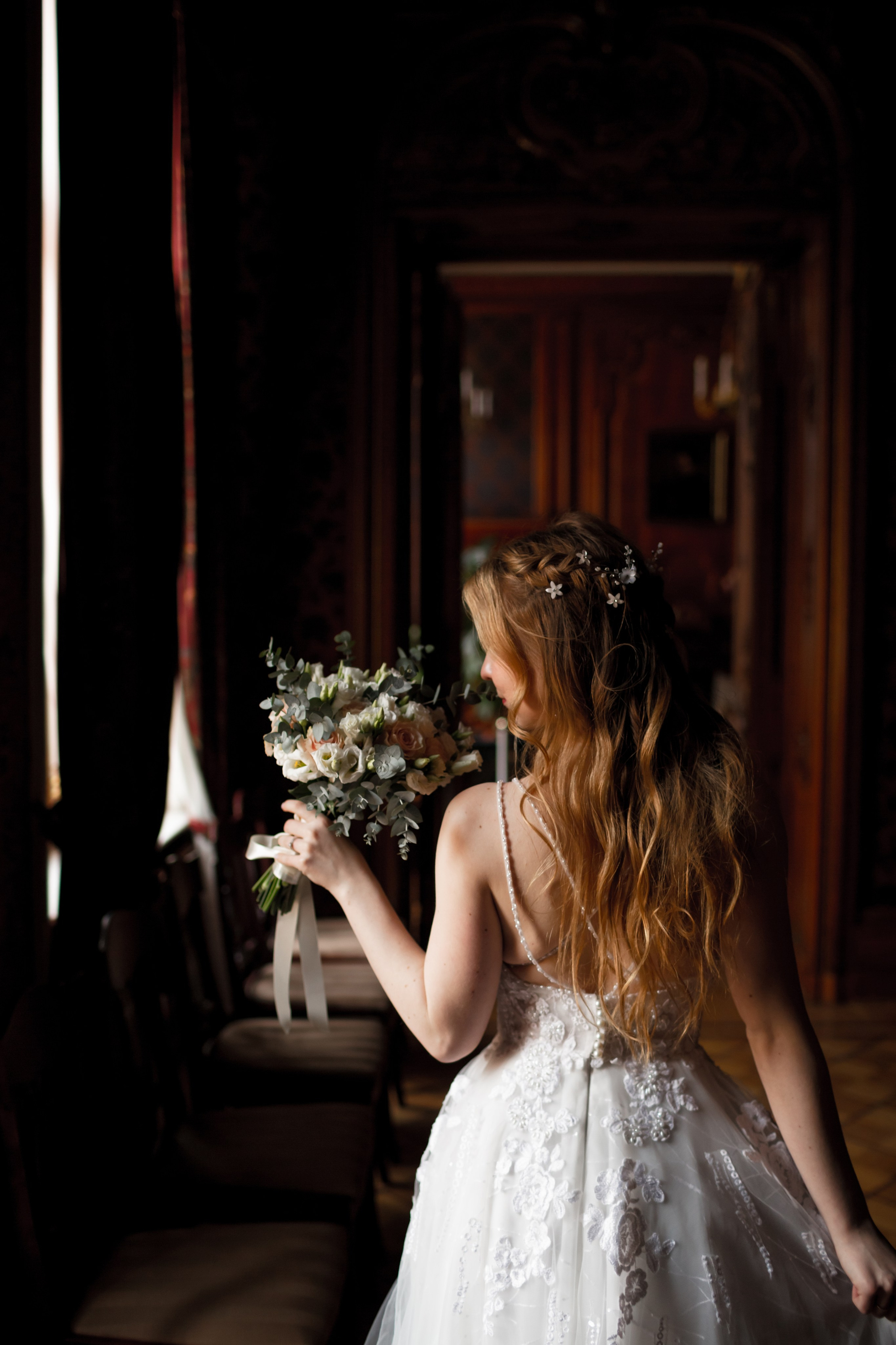 Камерная свадьба в Санкт-Петербурге. Свадебный фотограф Кирилл Белый