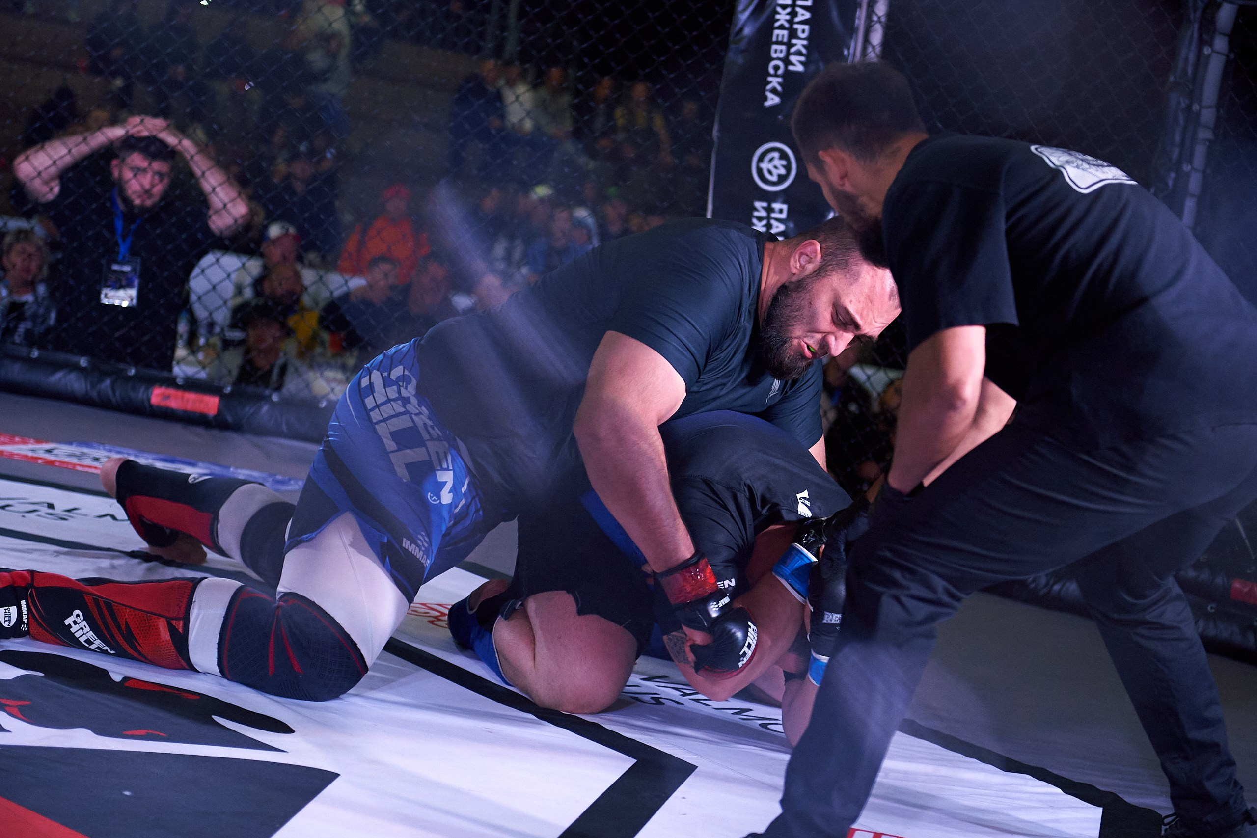 ММА. Битва на Иже-4. Спортивный репортажный фотограф в Ижевске Сергей Мерзляков