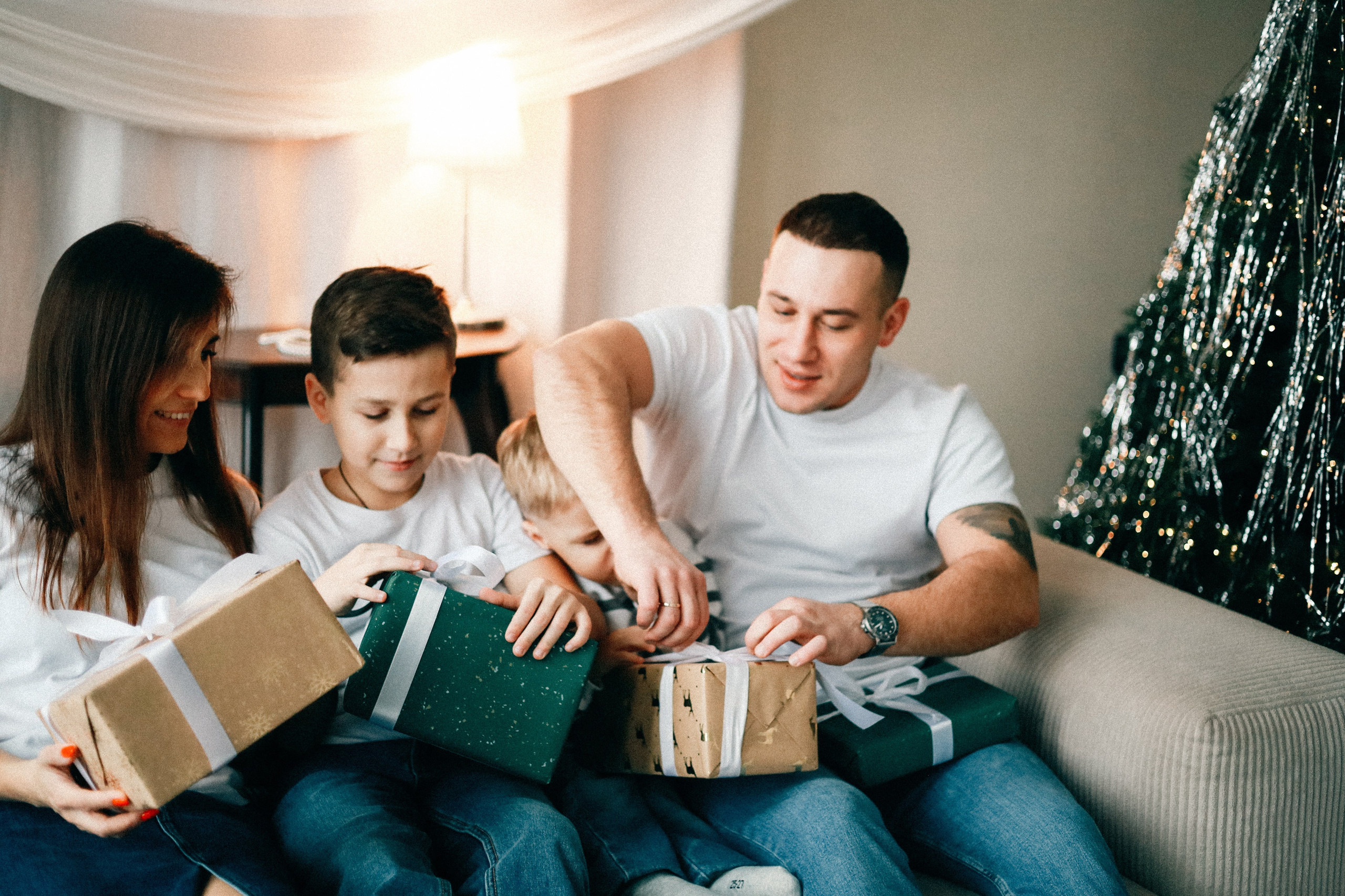 Катя, Витя, Никита и Платоша. Фотограф София Комкина