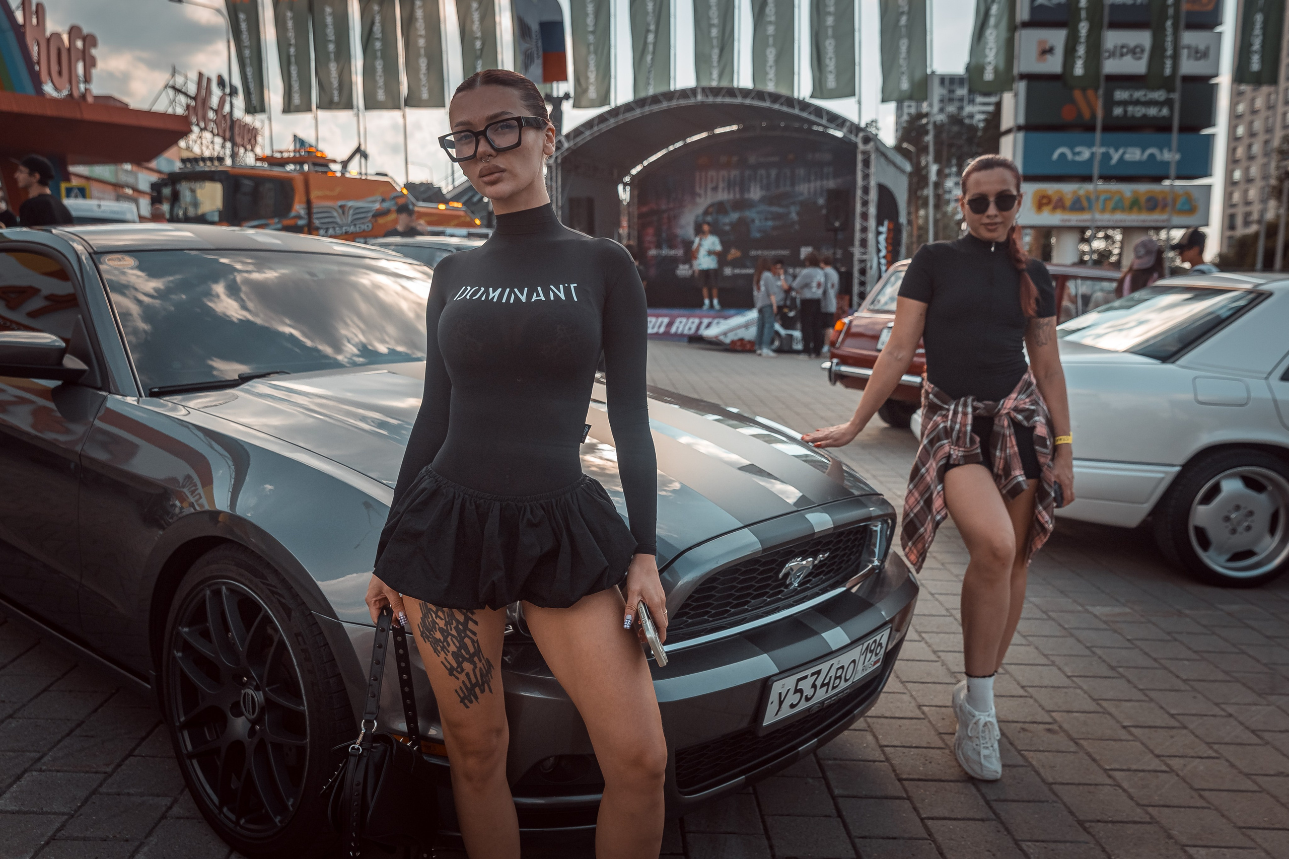 Автошоу 09.08.26 Алиса. Фотограф для маркетплейсов Михаил Бове