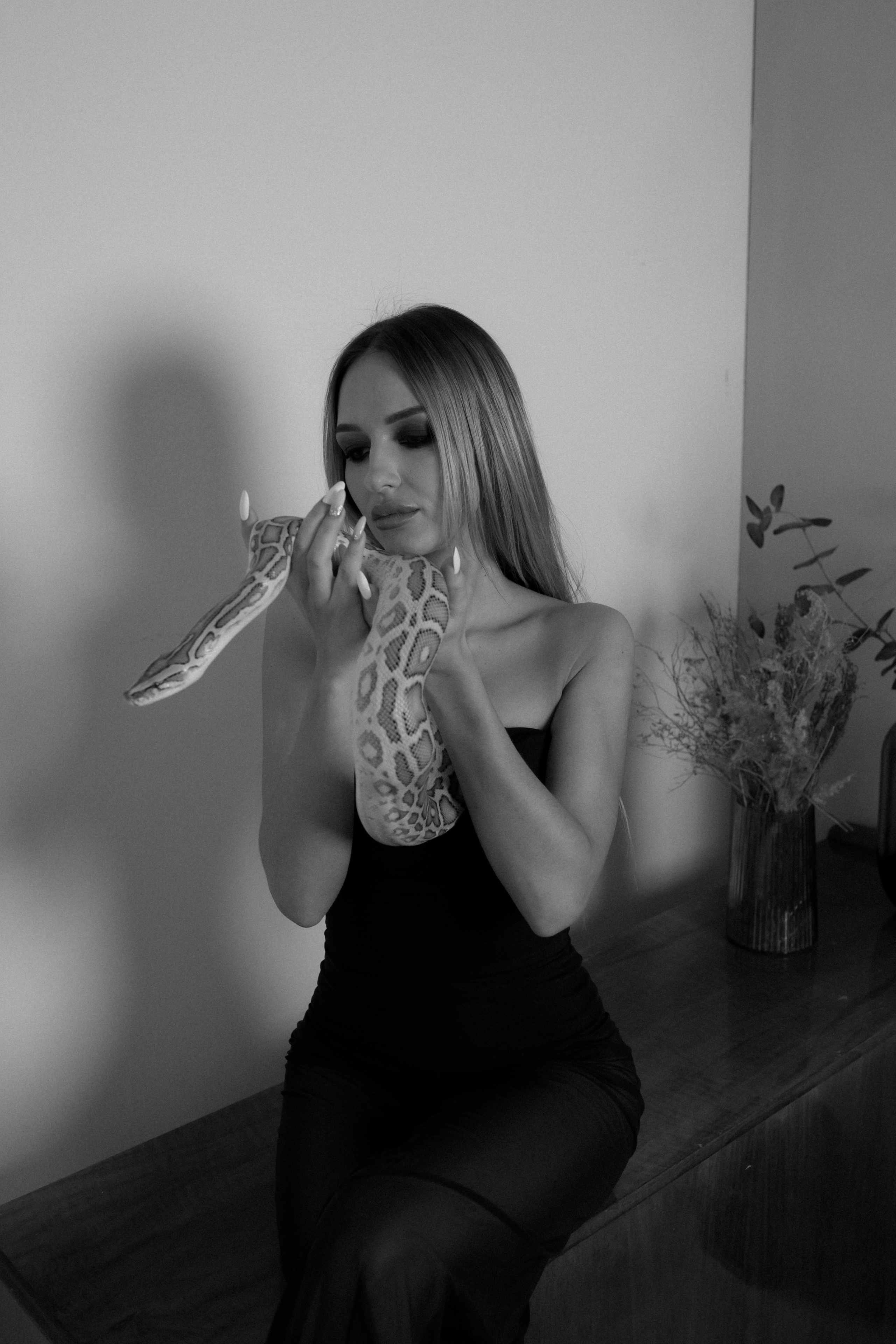 Фотосессии со змеей. Свадебный фотограф в Москве и Твери