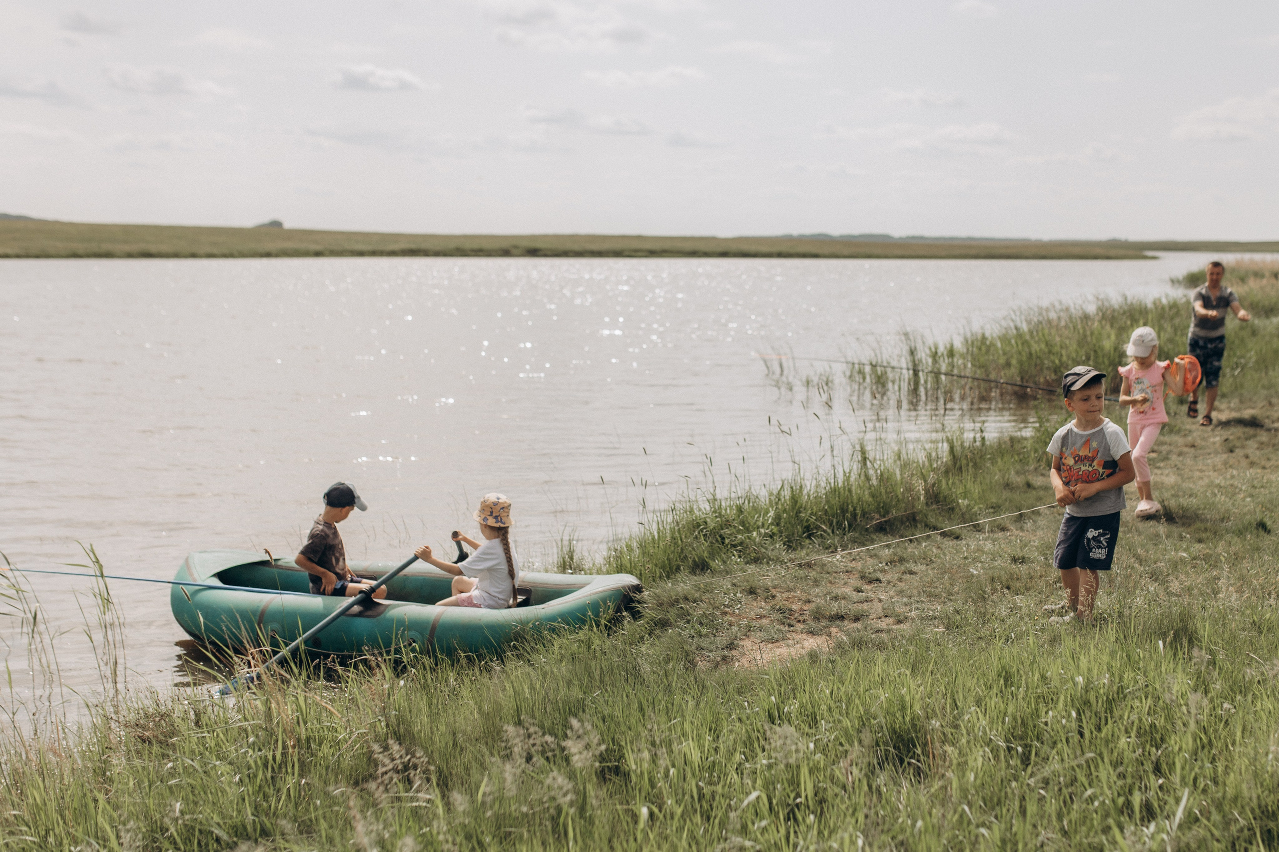 Семейная рыбалка. Семейный фотограф lifestyle в Новосибирске Елена Шпилевая