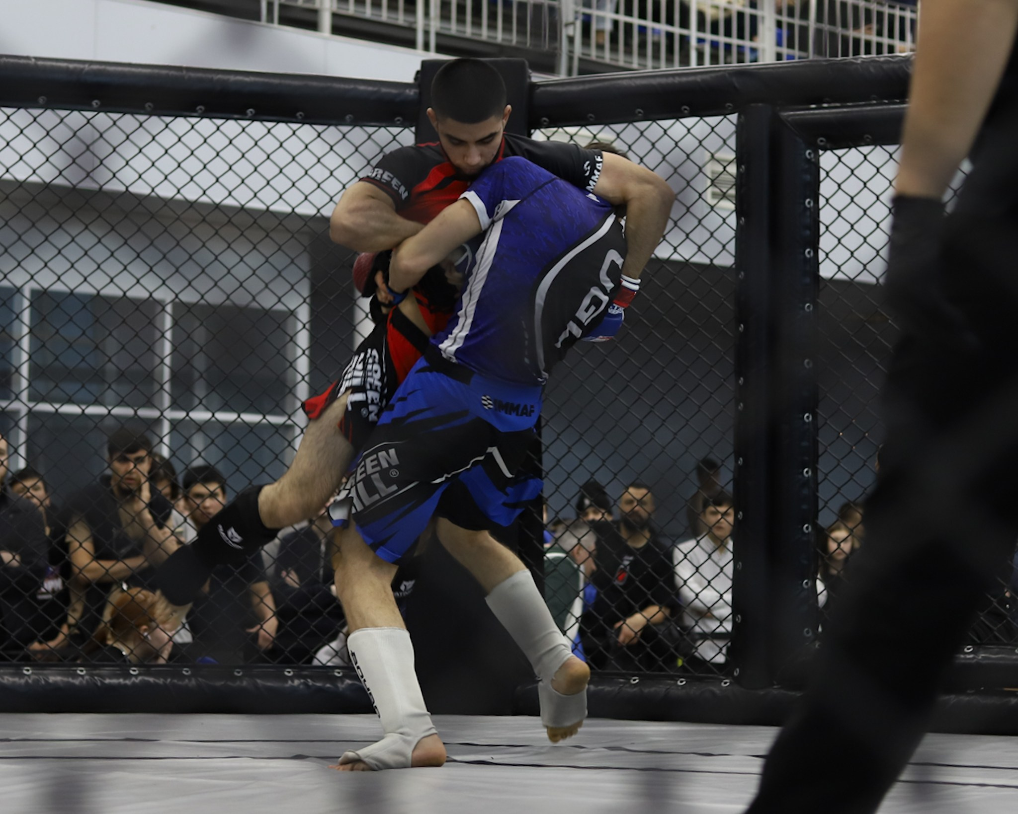 ЧЕМПИОНАТ И ПЕРВЕНСТВО ТЮМЕНСКОЙ ОБЛАСТИ ПО ММА. Больше не греет