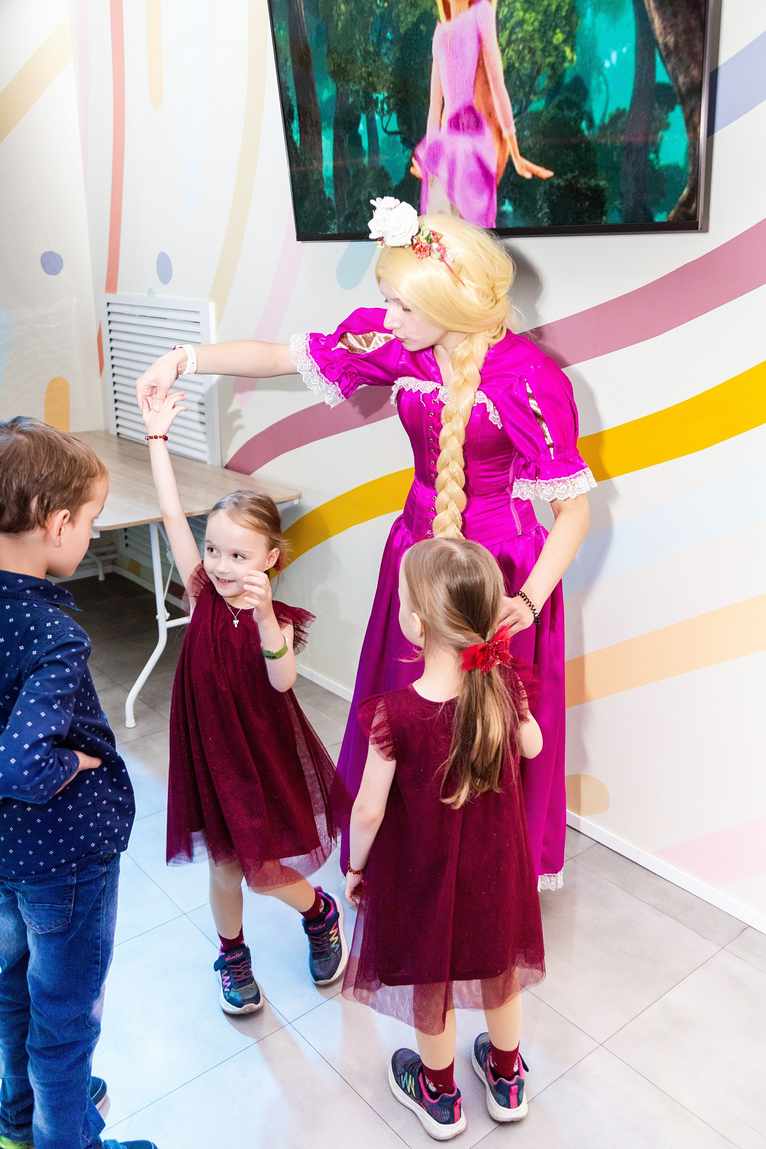 Лиде и Лизе 6 лет. Детский фотограф видеограф в Хабаровске Михаил Орлов