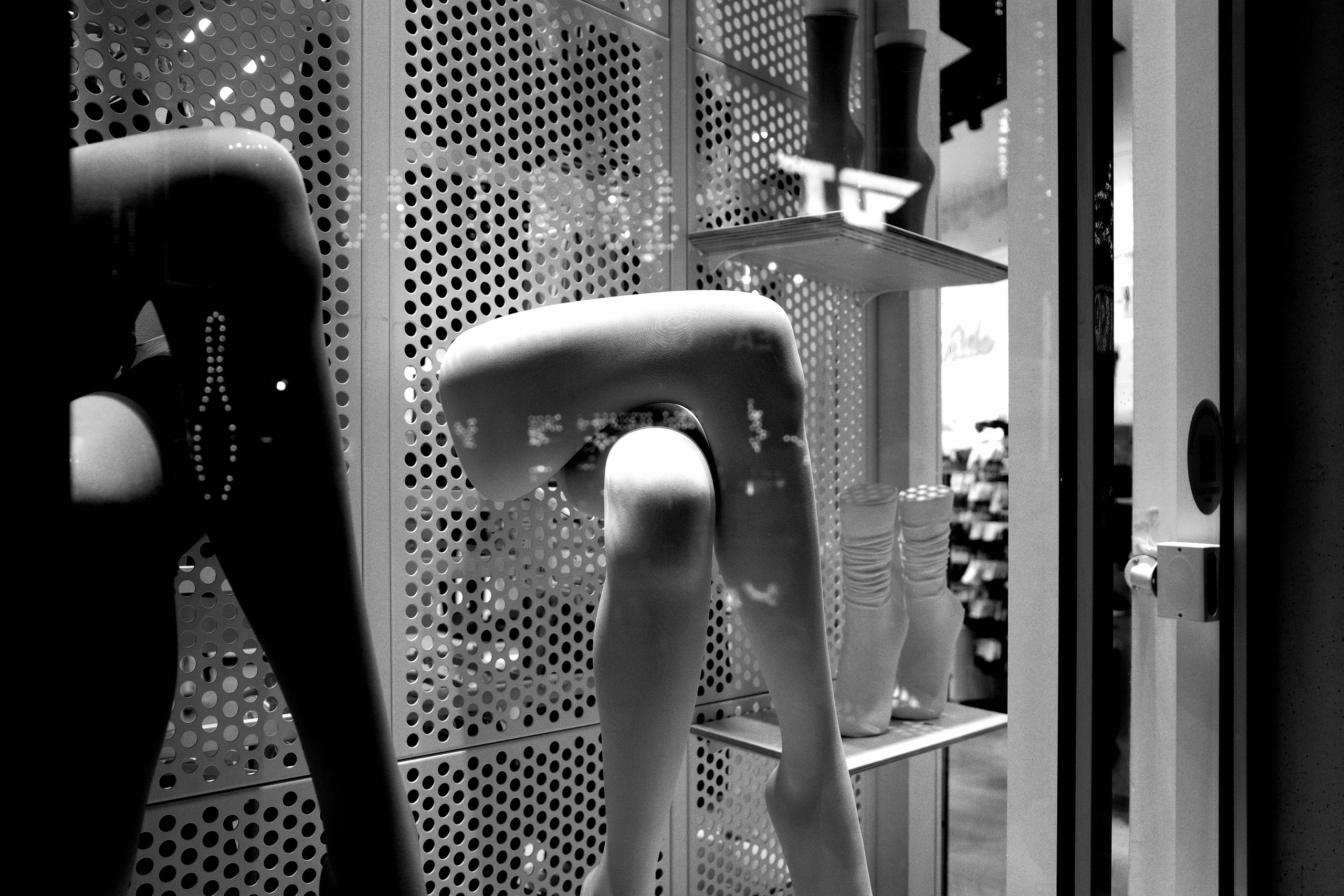 Ноги манекенов в чулках