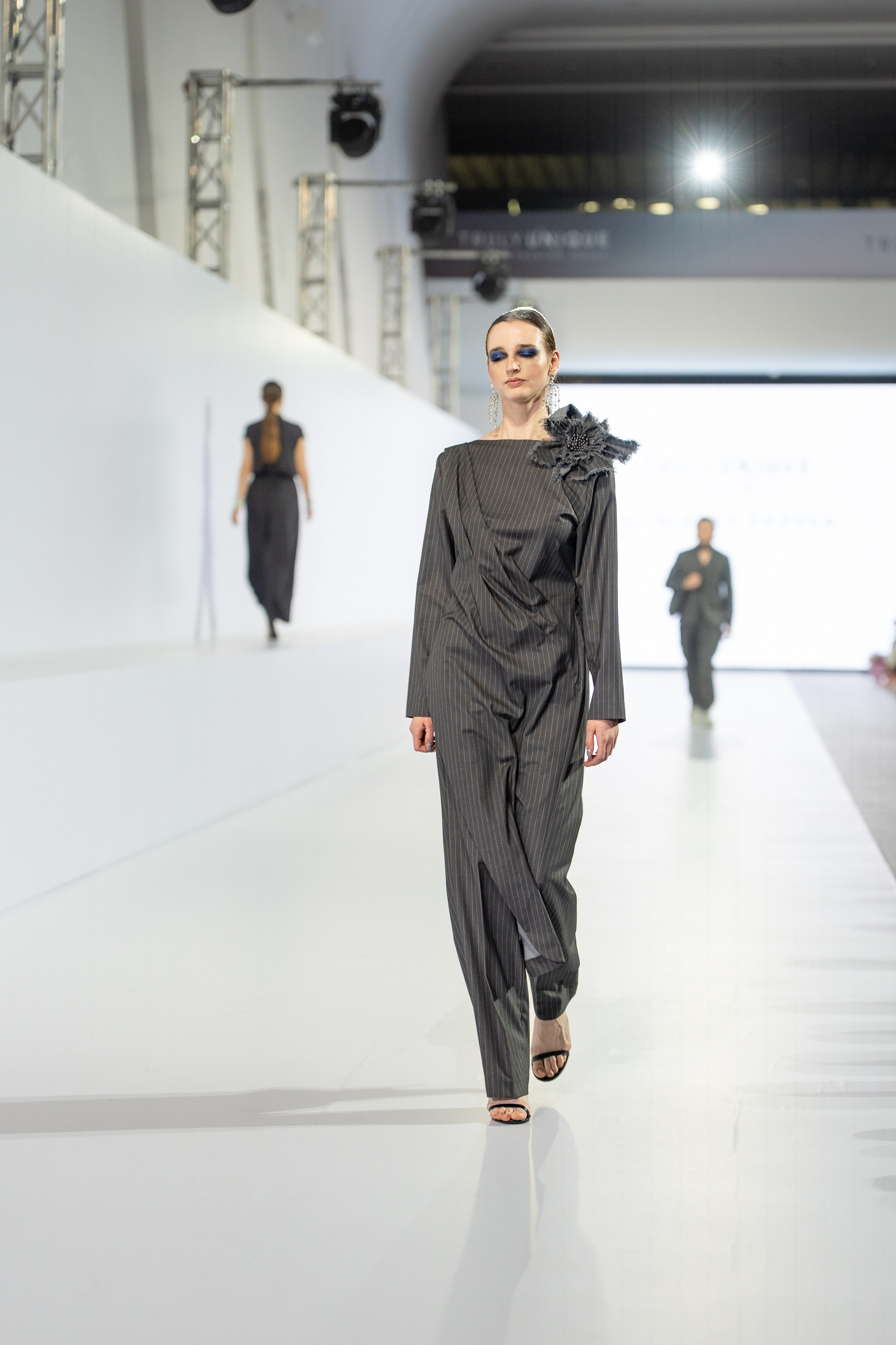 Truly Unique by Alexey ChZhen. Сайт Алматинского НЮ АРТ, будуар и фэшн фотографа Дениса Карпенко