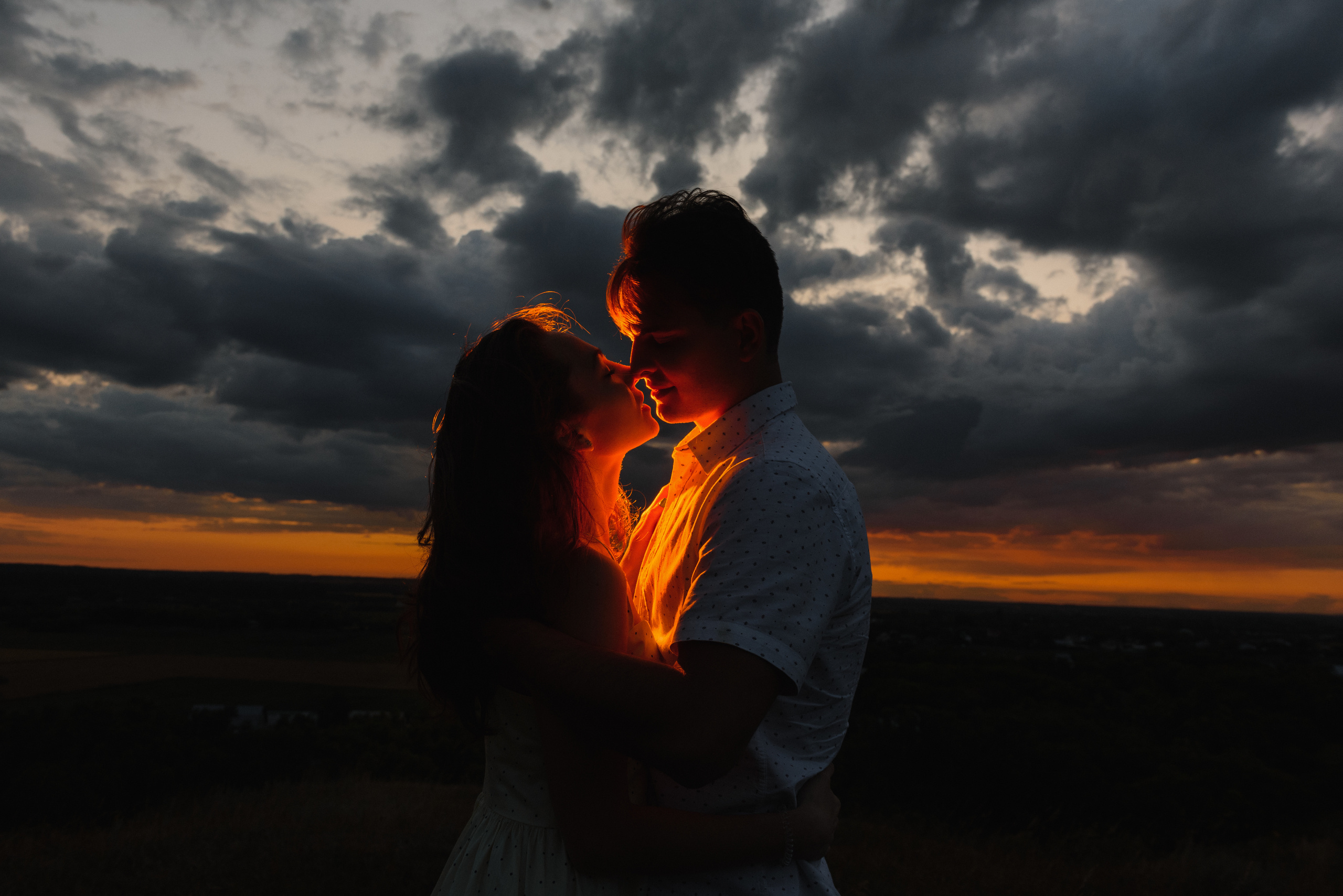 Фотосессия в подсолнухах. Свадебный фотограф в Тамбове Андрей Шаталов