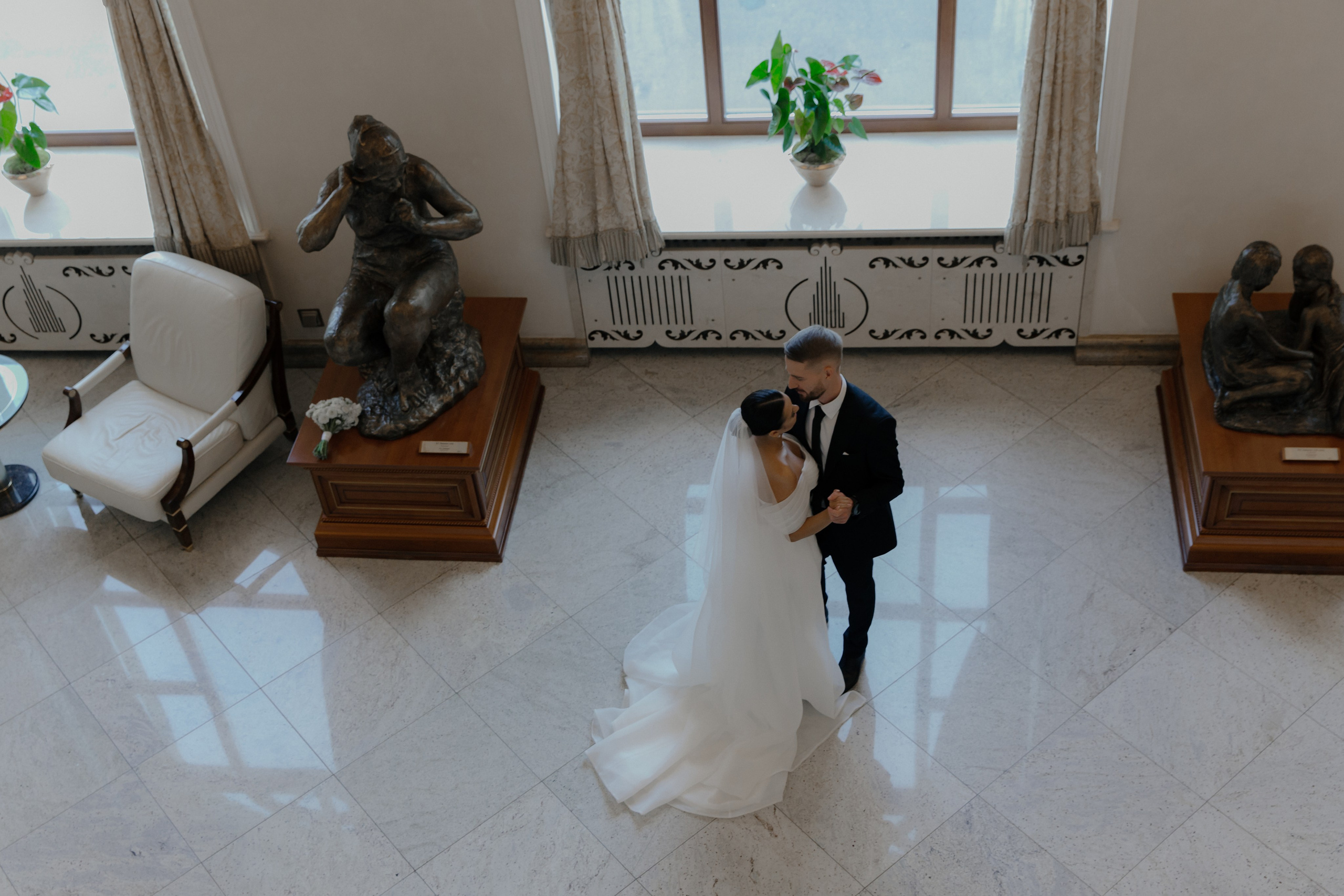 31.08.2024. RETOUCH-HOUSE