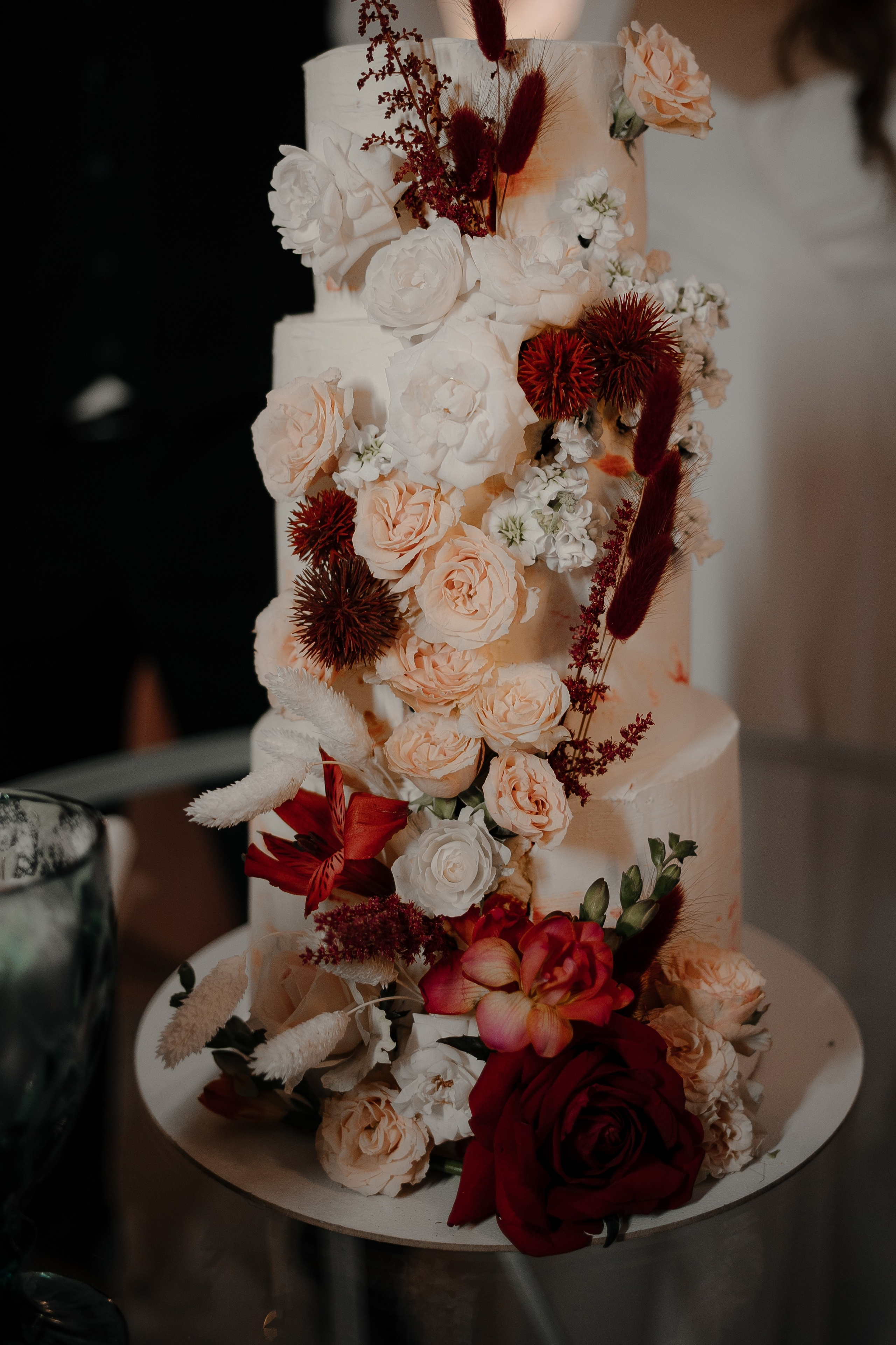 24.08.2024. RETOUCH-HOUSE