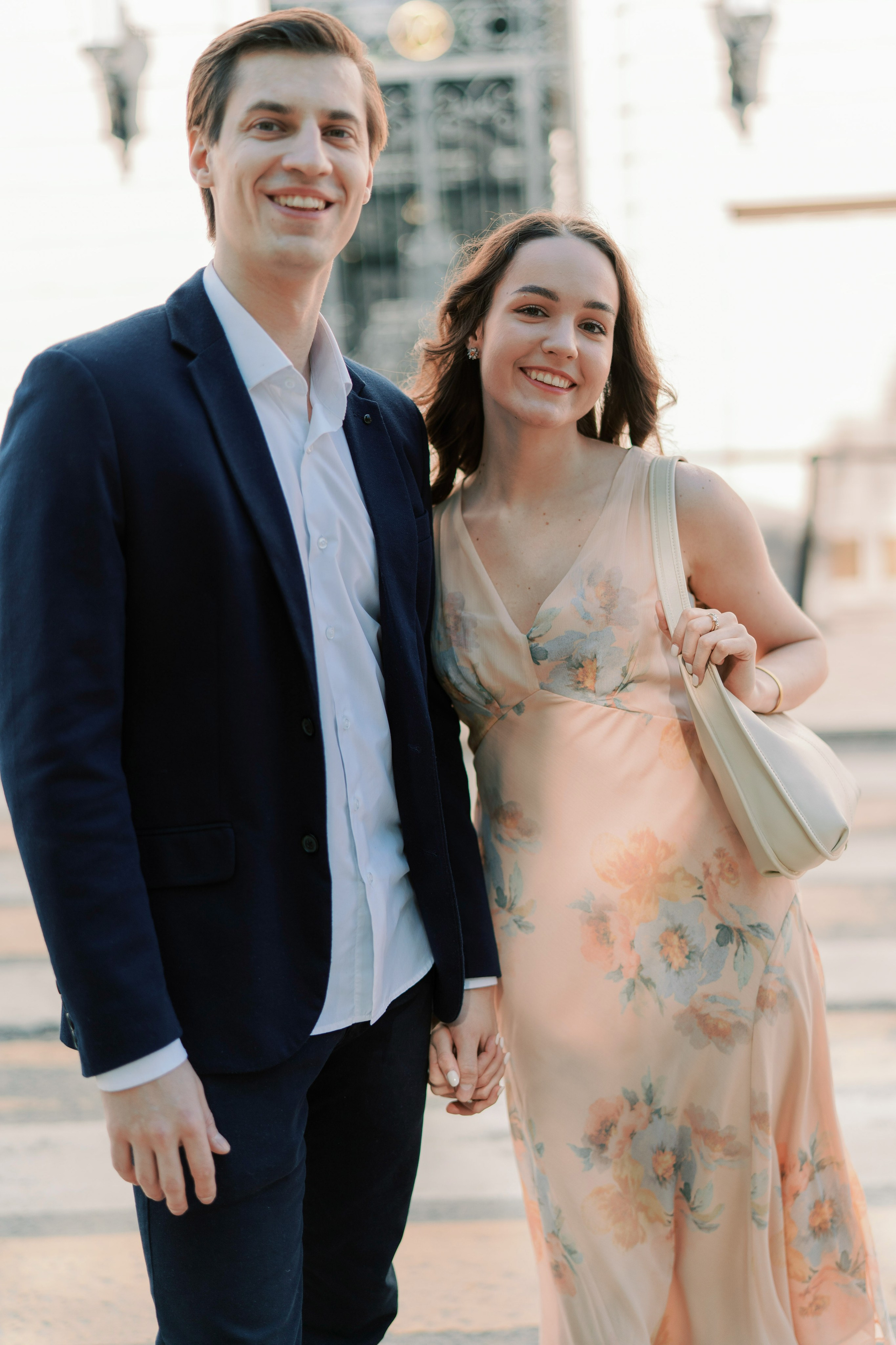 Лавстори, предствадебная прогулка в Москве, свадебный фотограф