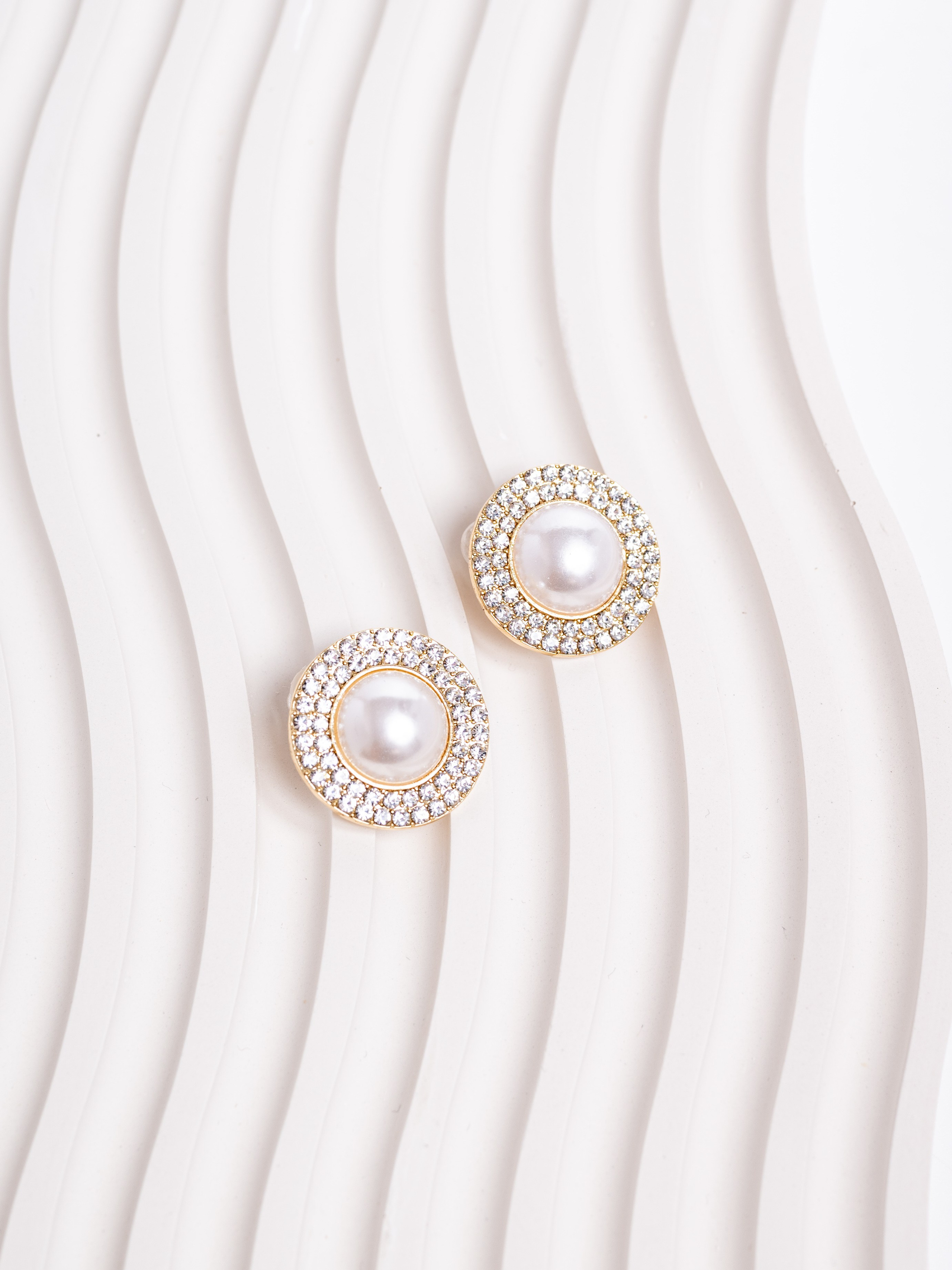 Бижутерия. Предметный фотограф, фото для маркетплейсов Пятигорск, КМВ