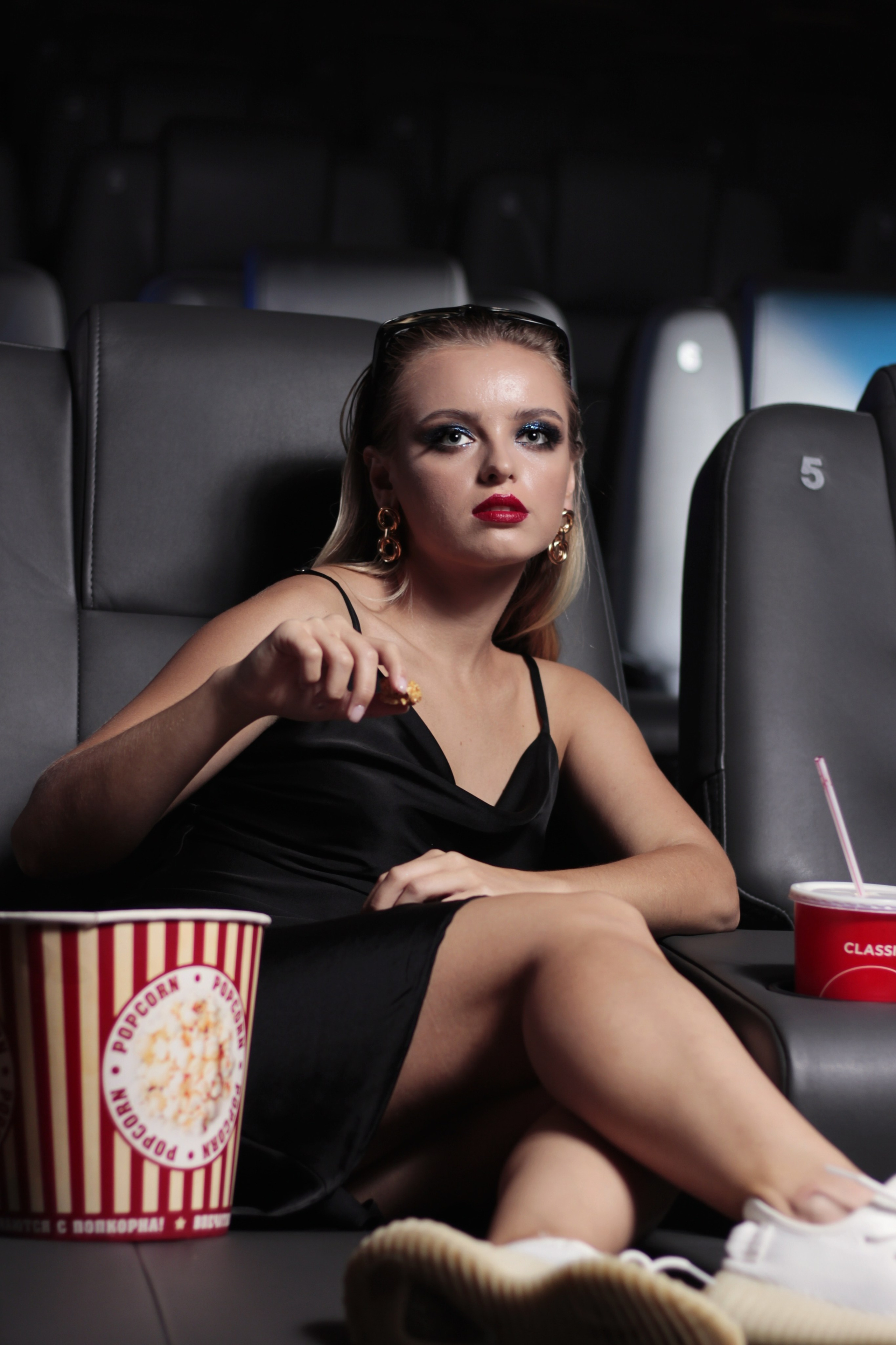 Кинотеатр. Фотограф Манеев Богдан